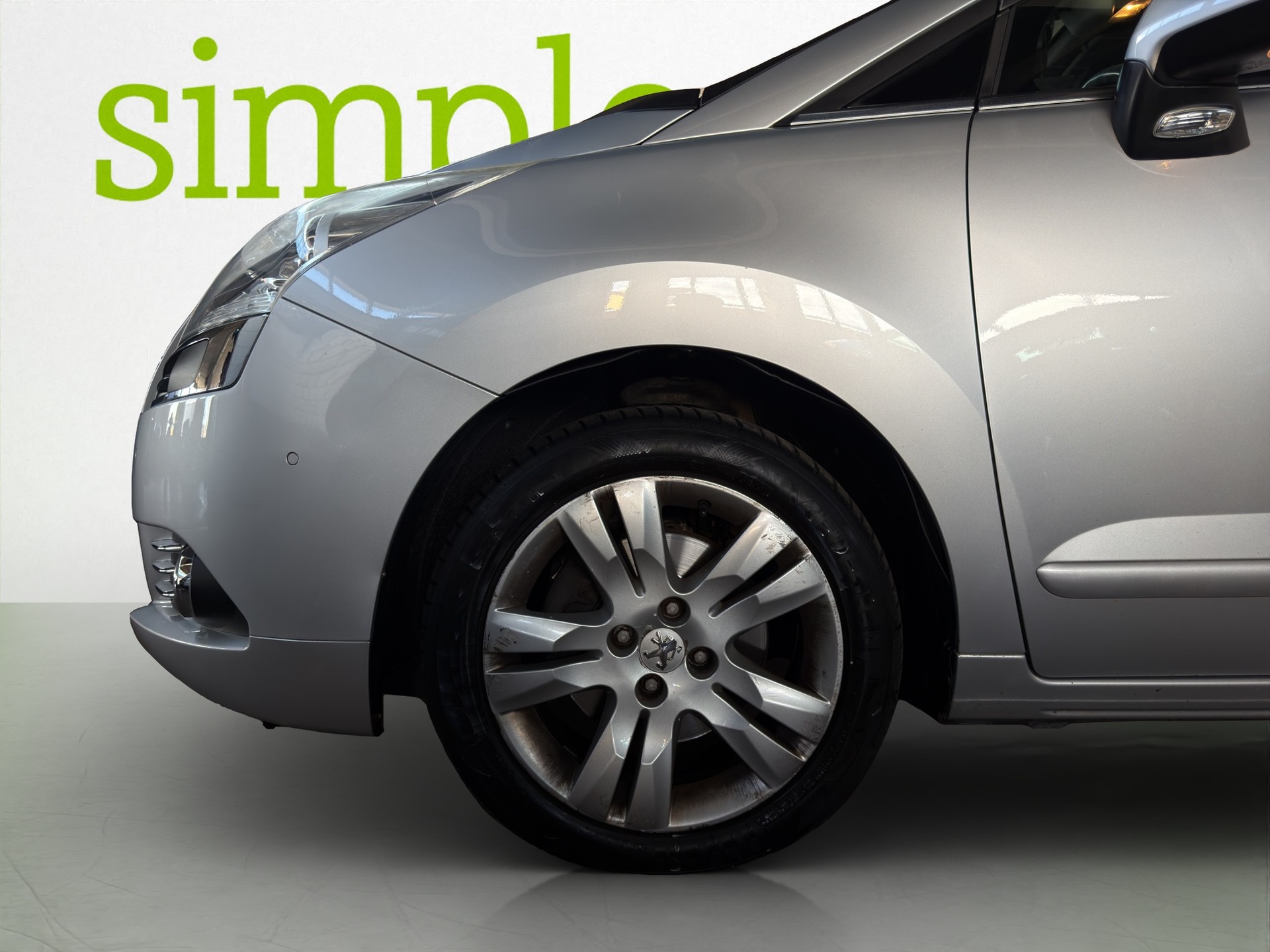 PEUGEOT 5008 2.0 HDI Sport Pack Automatic-image-11