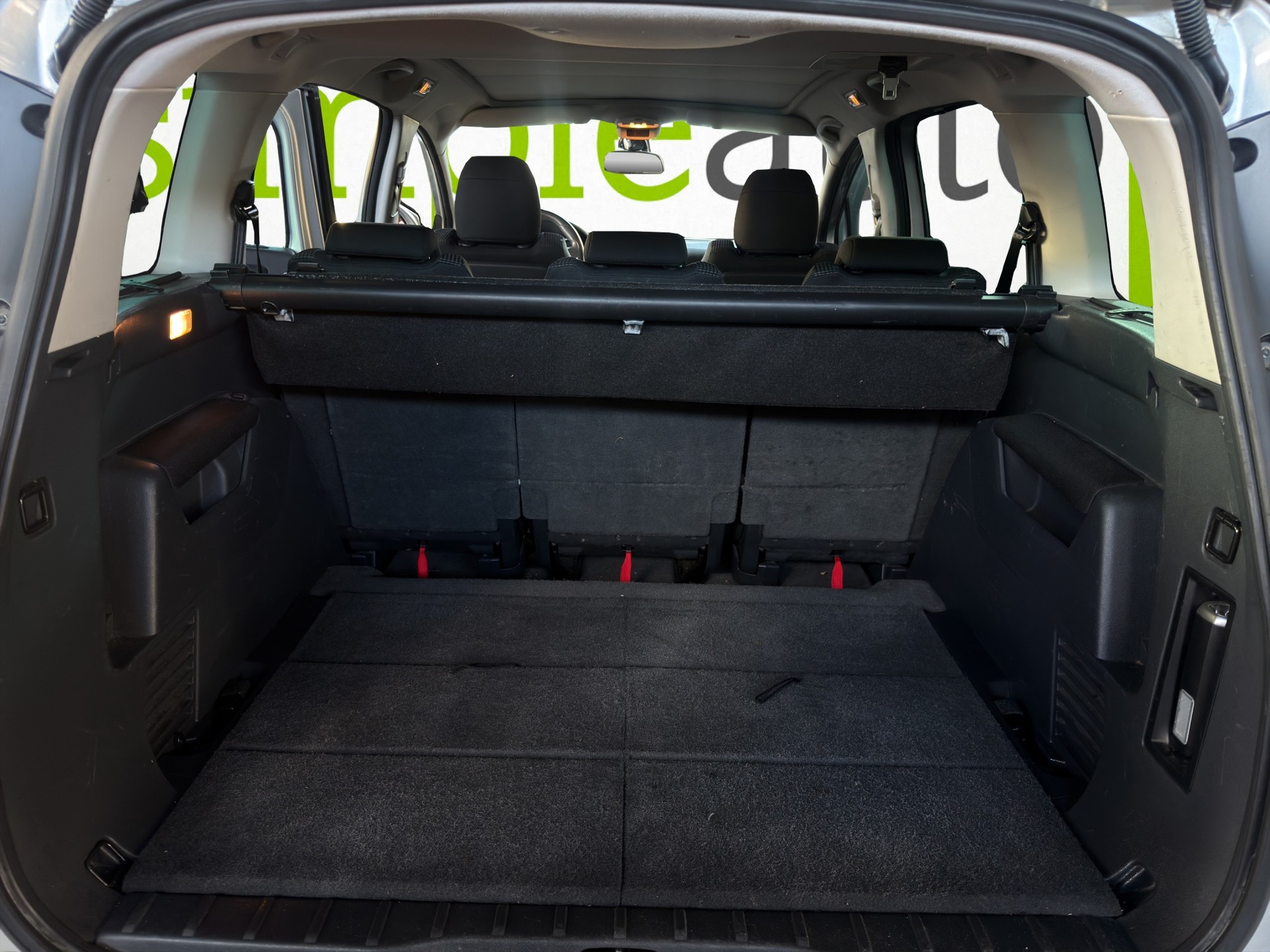 PEUGEOT 5008 2.0 HDI Sport Pack Automatic-image-10