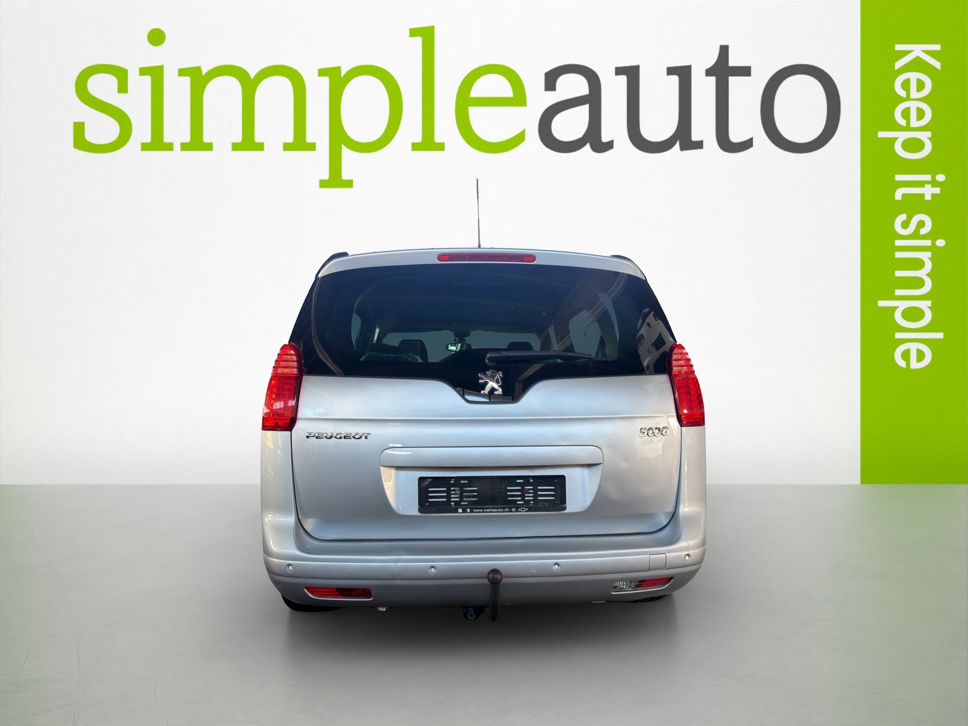 PEUGEOT 5008 2.0 HDI Sport Pack Automatic-image-2