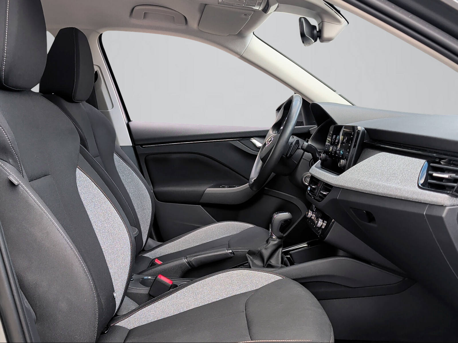 SKODA Kamiq 1.5 TSI Selection DSG-image-6