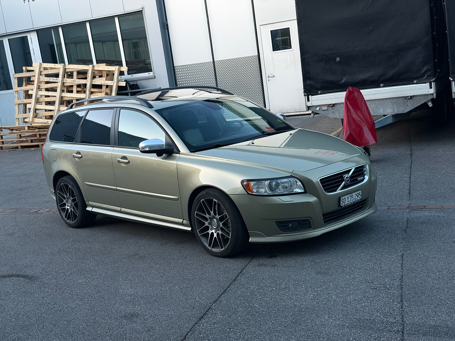 VOLVO 2.4 D5 Summum