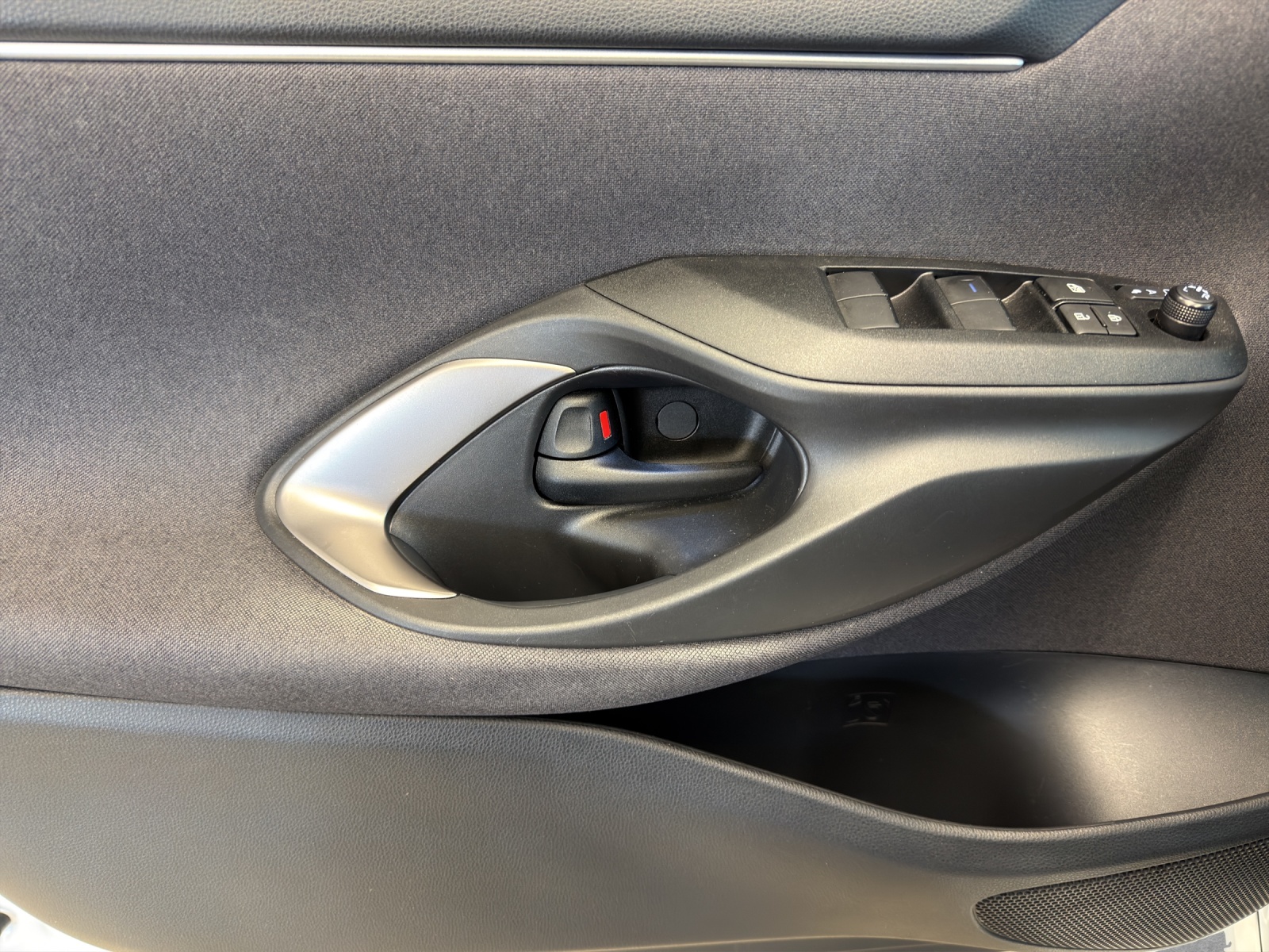 MAZDA 2 Hybrid Select-image-7