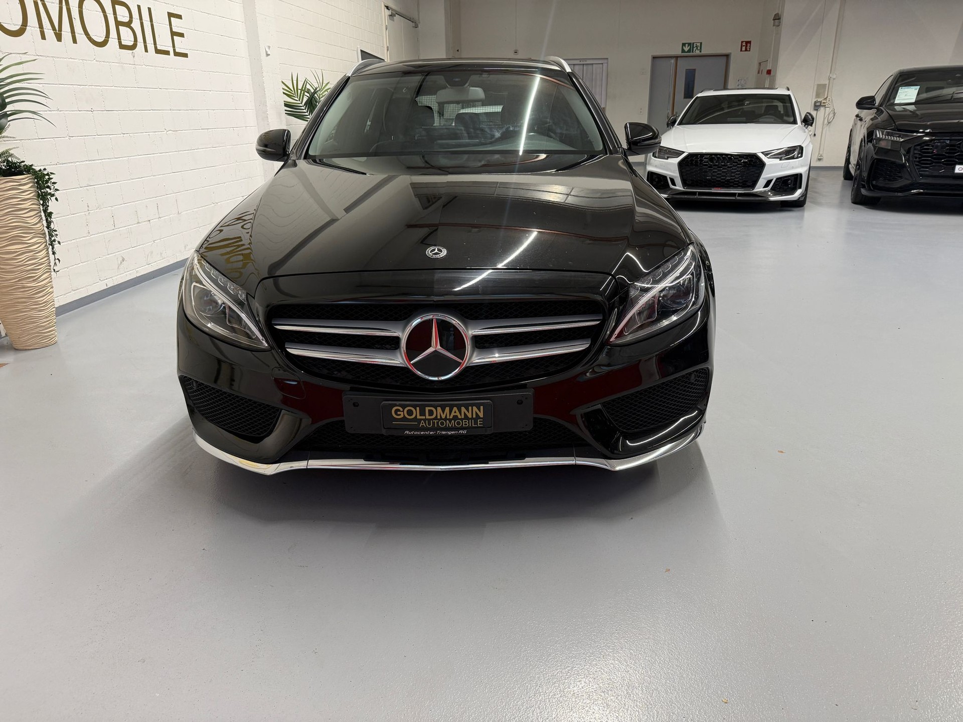 MERCEDES-BENZ C 220 d AMG Line 9G-Tronic-image-16