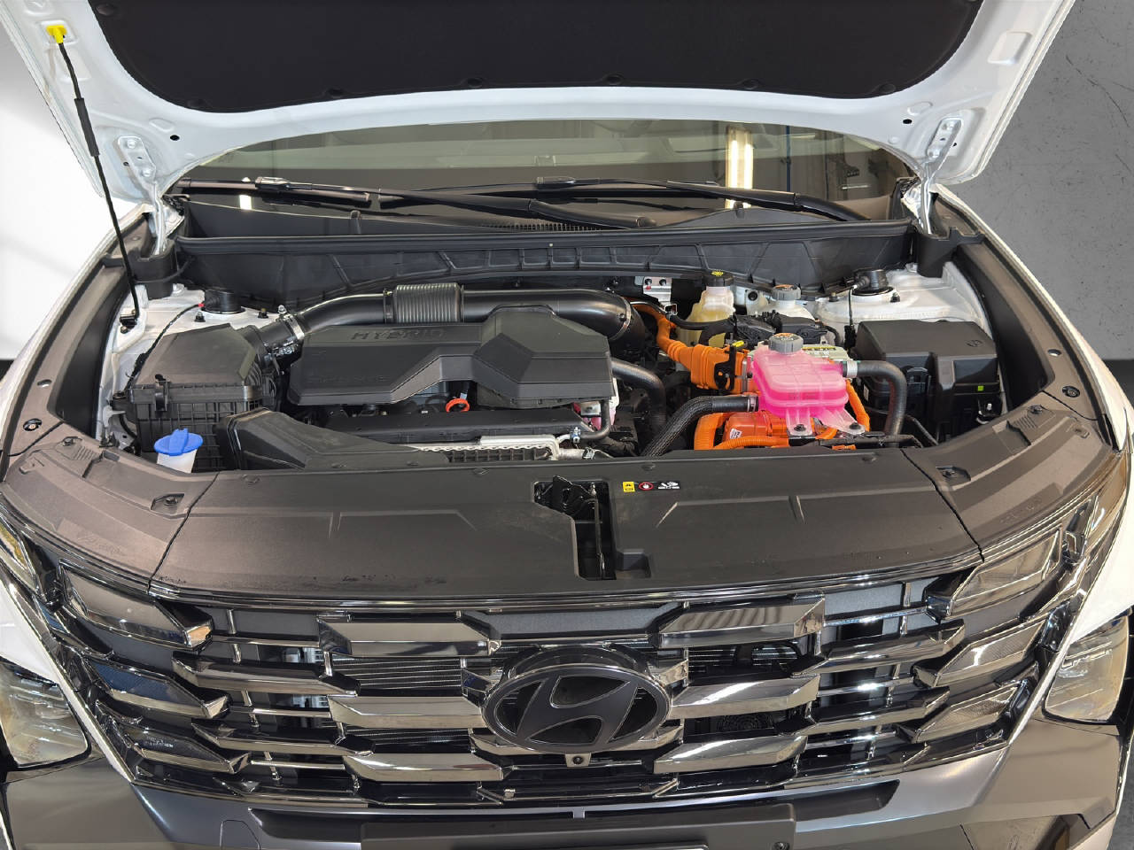 HYUNDAI Tucson 1.6 T-GDi HEV Vertex Sw MY27-image-2