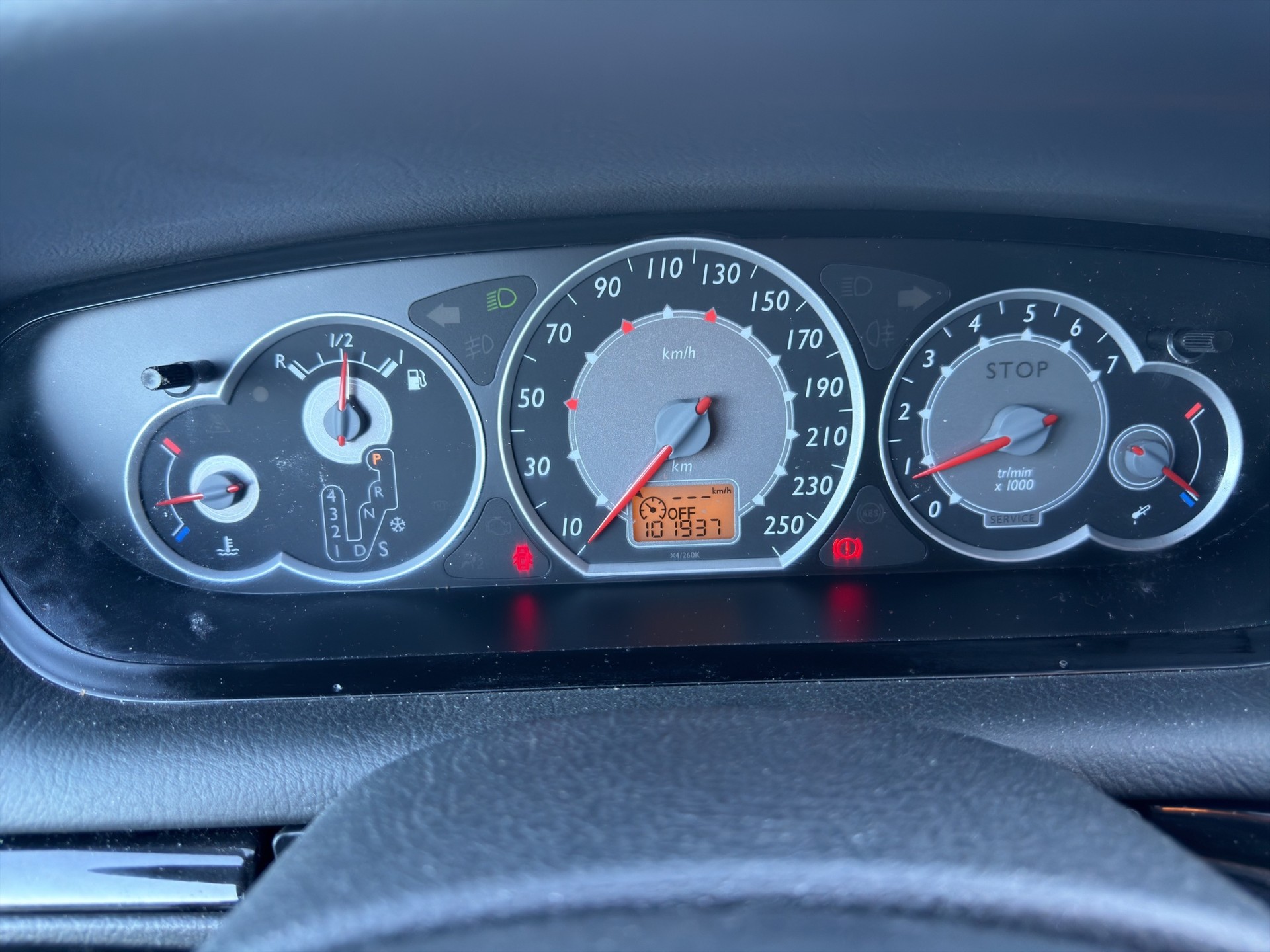 CITROEN C5 Berline 2.2 HDi Exclusive Automatic-image-14