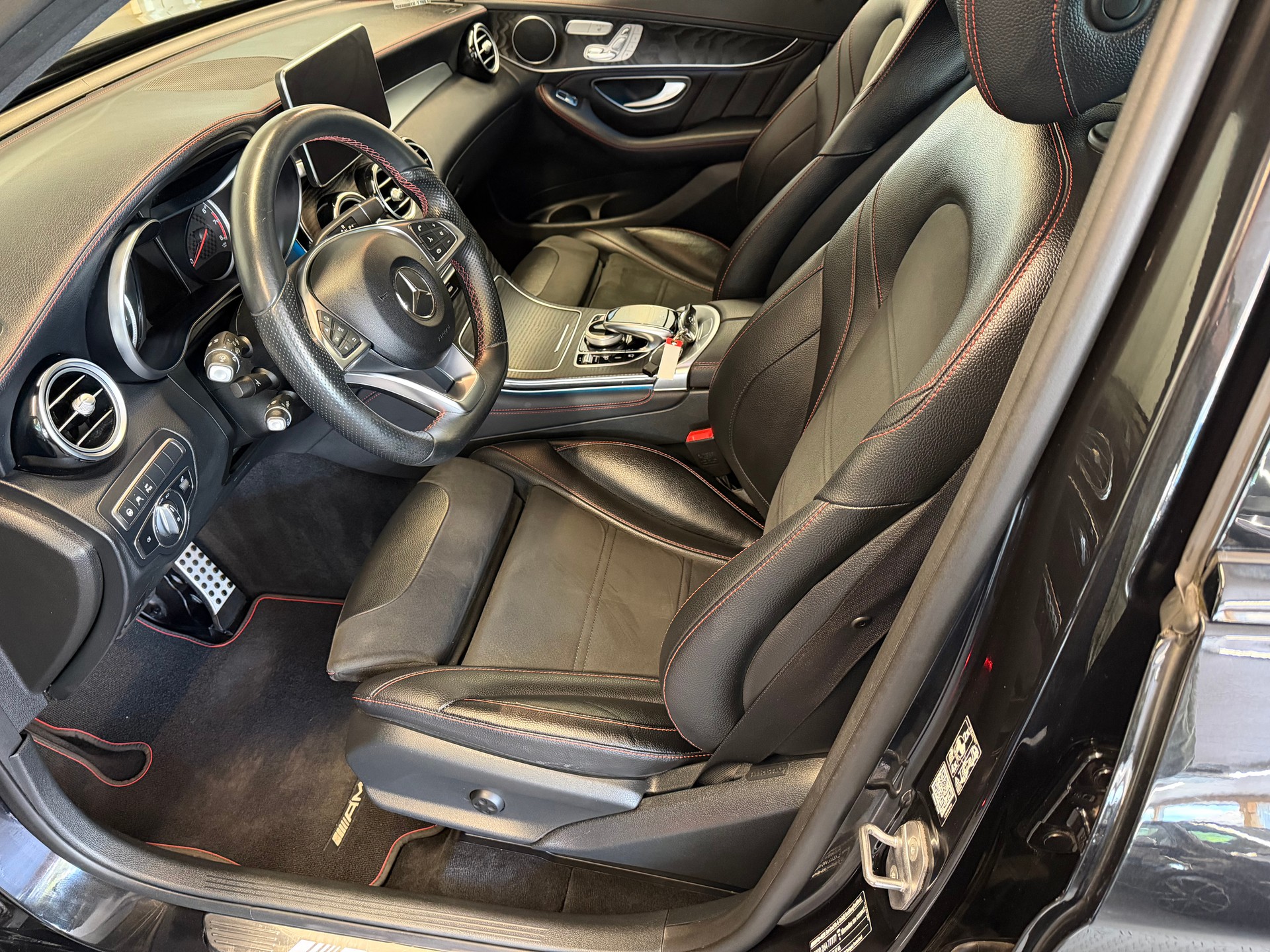 MERCEDES-BENZ GLC 43 AMG 4Matic 9G-Tronic-image-9