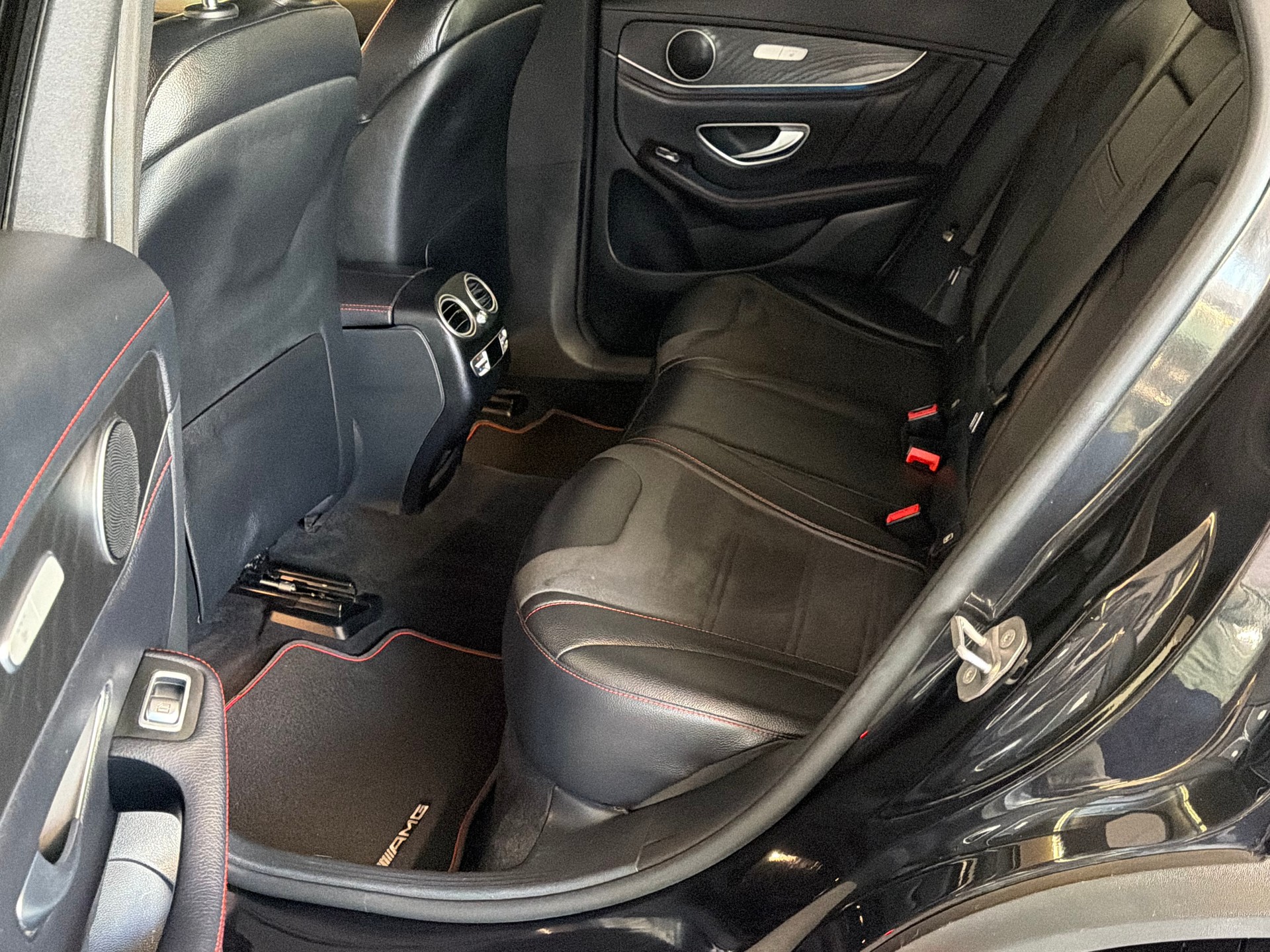 MERCEDES-BENZ GLC 43 AMG 4Matic 9G-Tronic-image-13