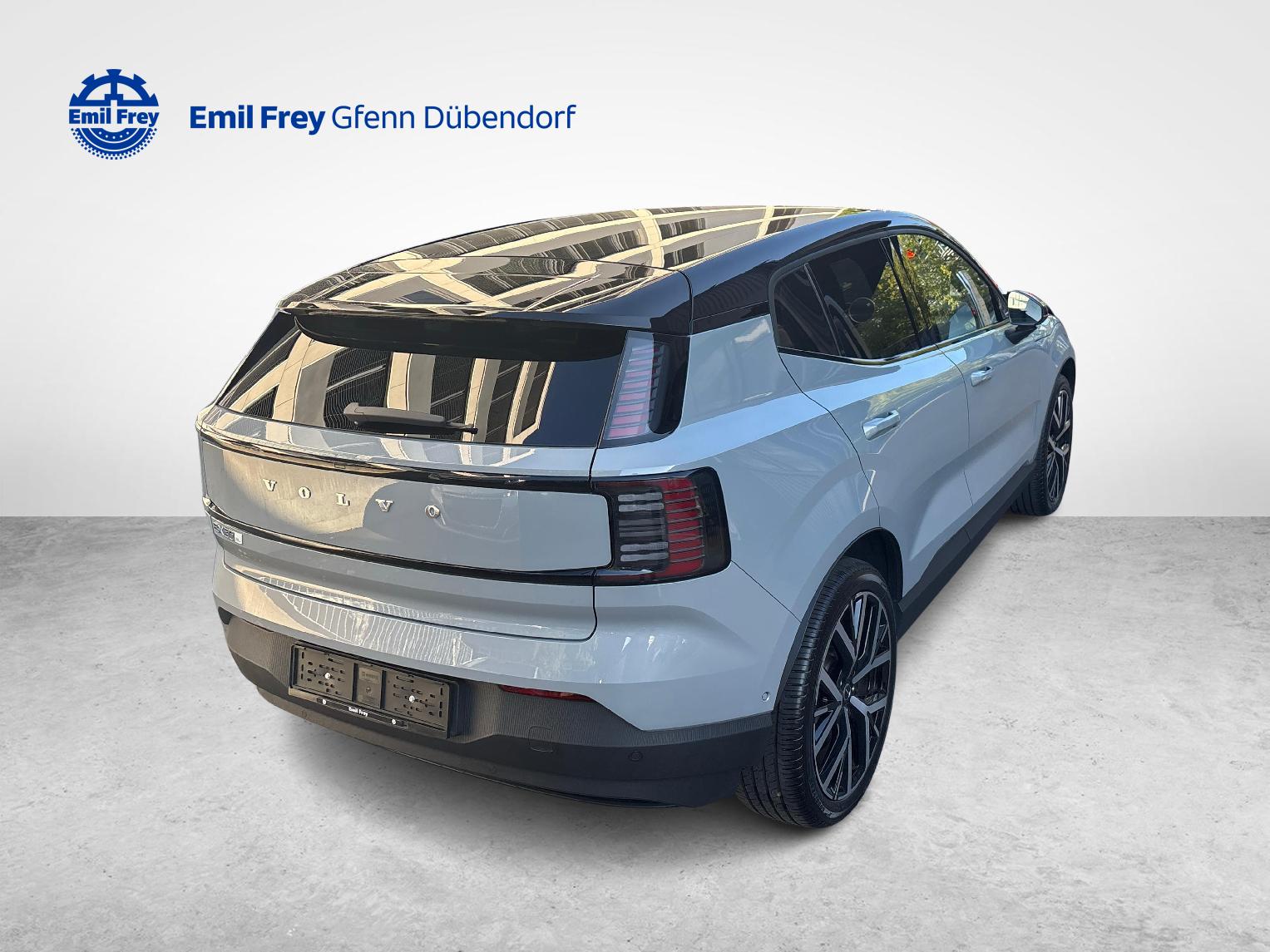 VOLVO EX30 E60 Twin Ultra Performance AWD-image-4