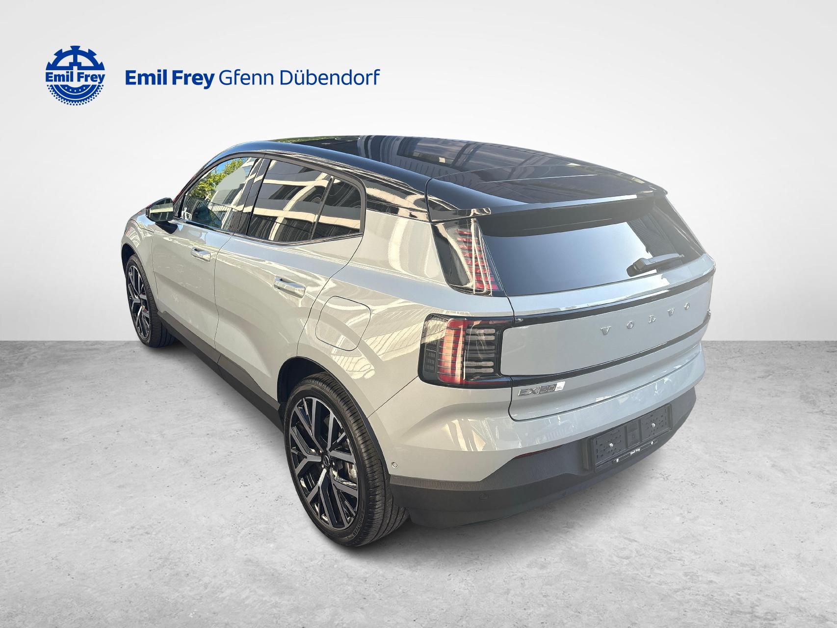 VOLVO EX30 E60 Twin Ultra Performance AWD-image-2