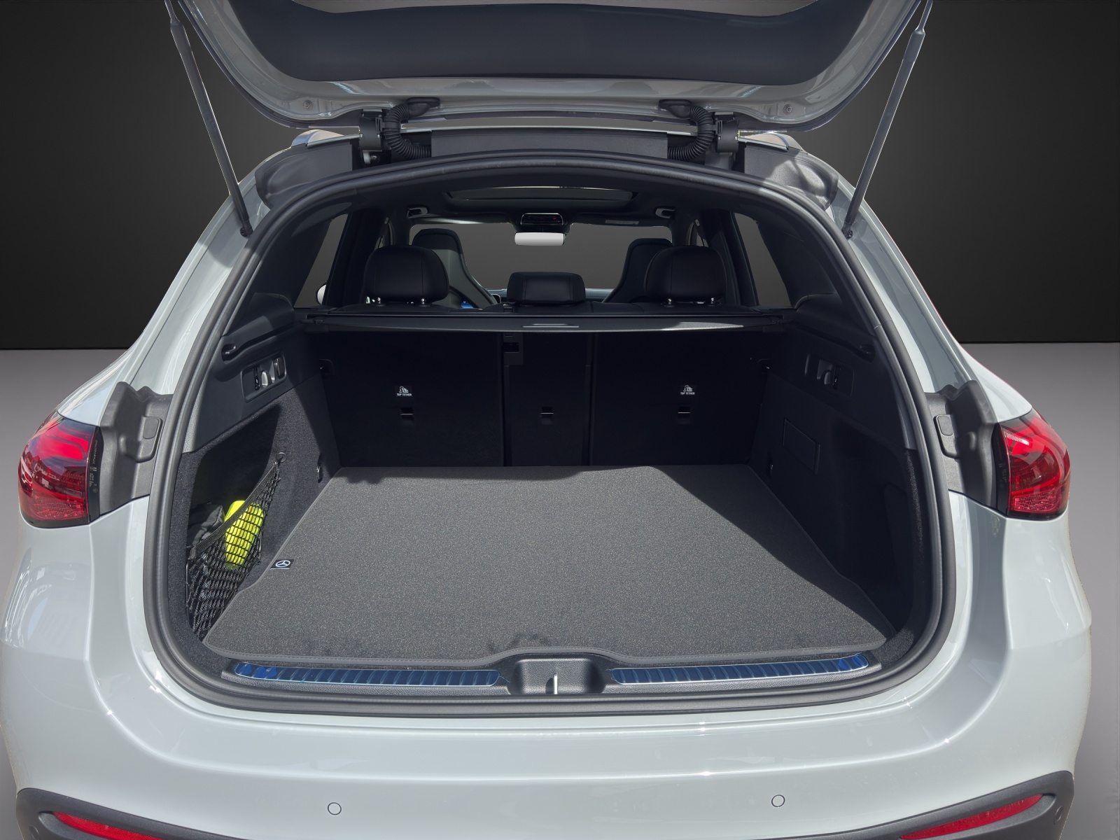 MERCEDES-BENZ GLC 53 AMG 4Matic+ 9G-Tronic-image-13
