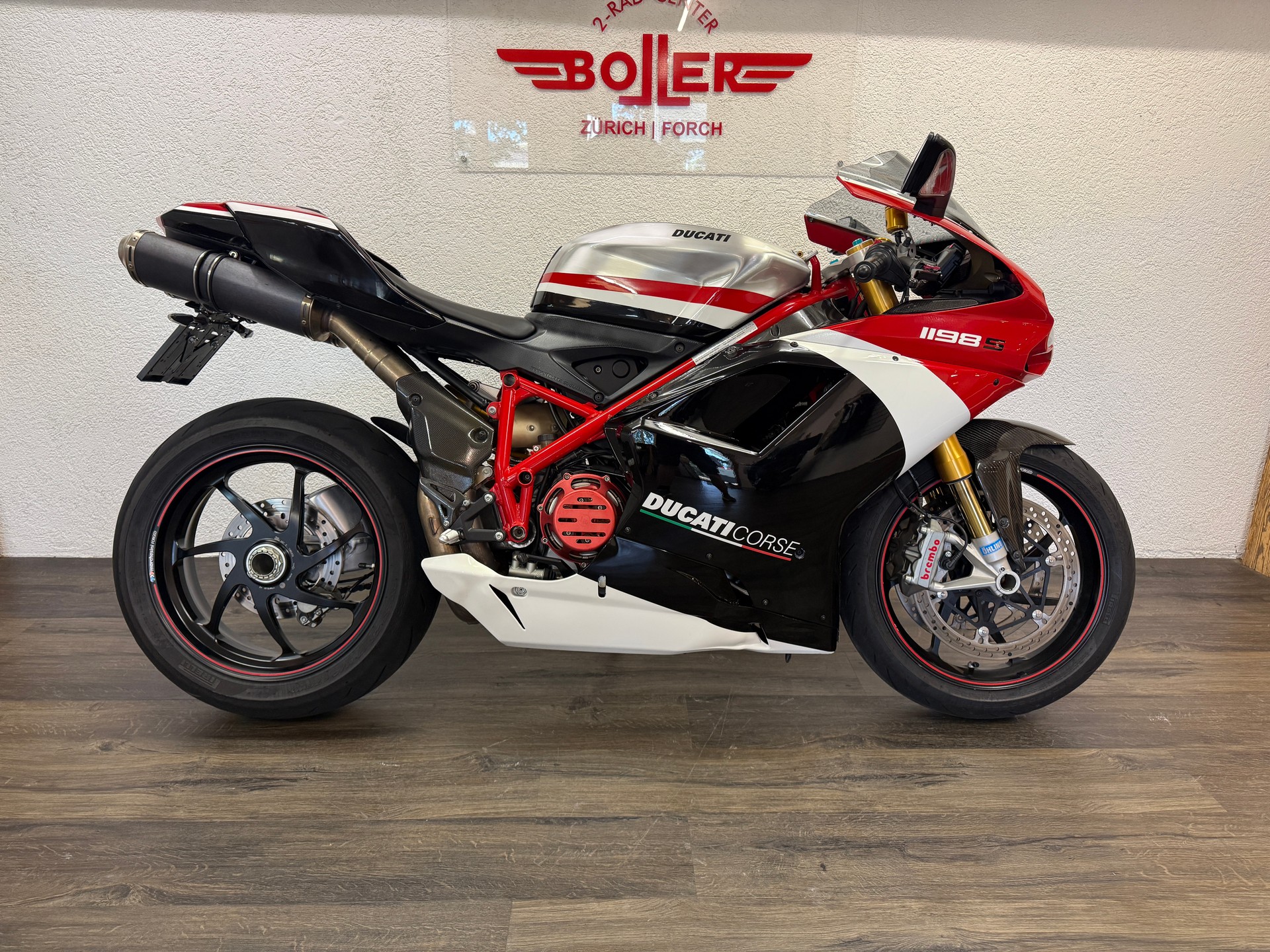 DUCATI 1198 S Corse Special Edition-showroom-element-1