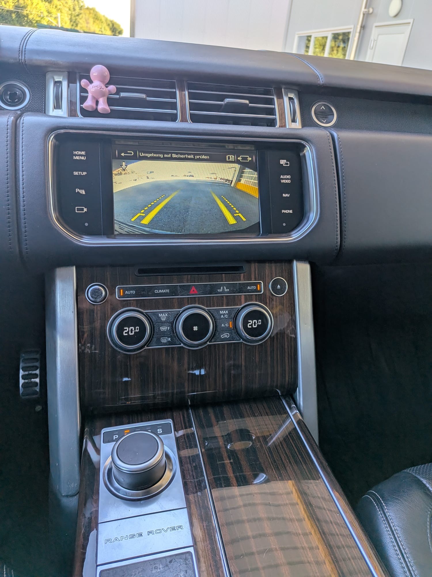 LAND ROVER Range Rover 4.4 SDV8 Autobiography Automatic-image-7