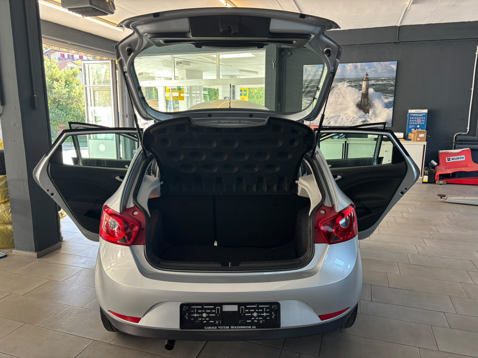 SEAT Ibiza 1.6 Sport DSG-image-5