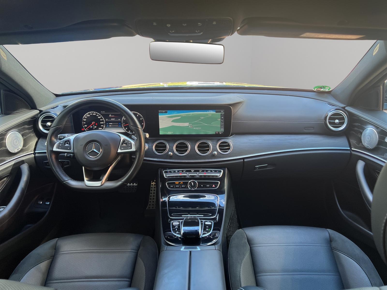MERCEDES-BENZ E 43 AMG 4 Matic 9G-Tronic-image-14