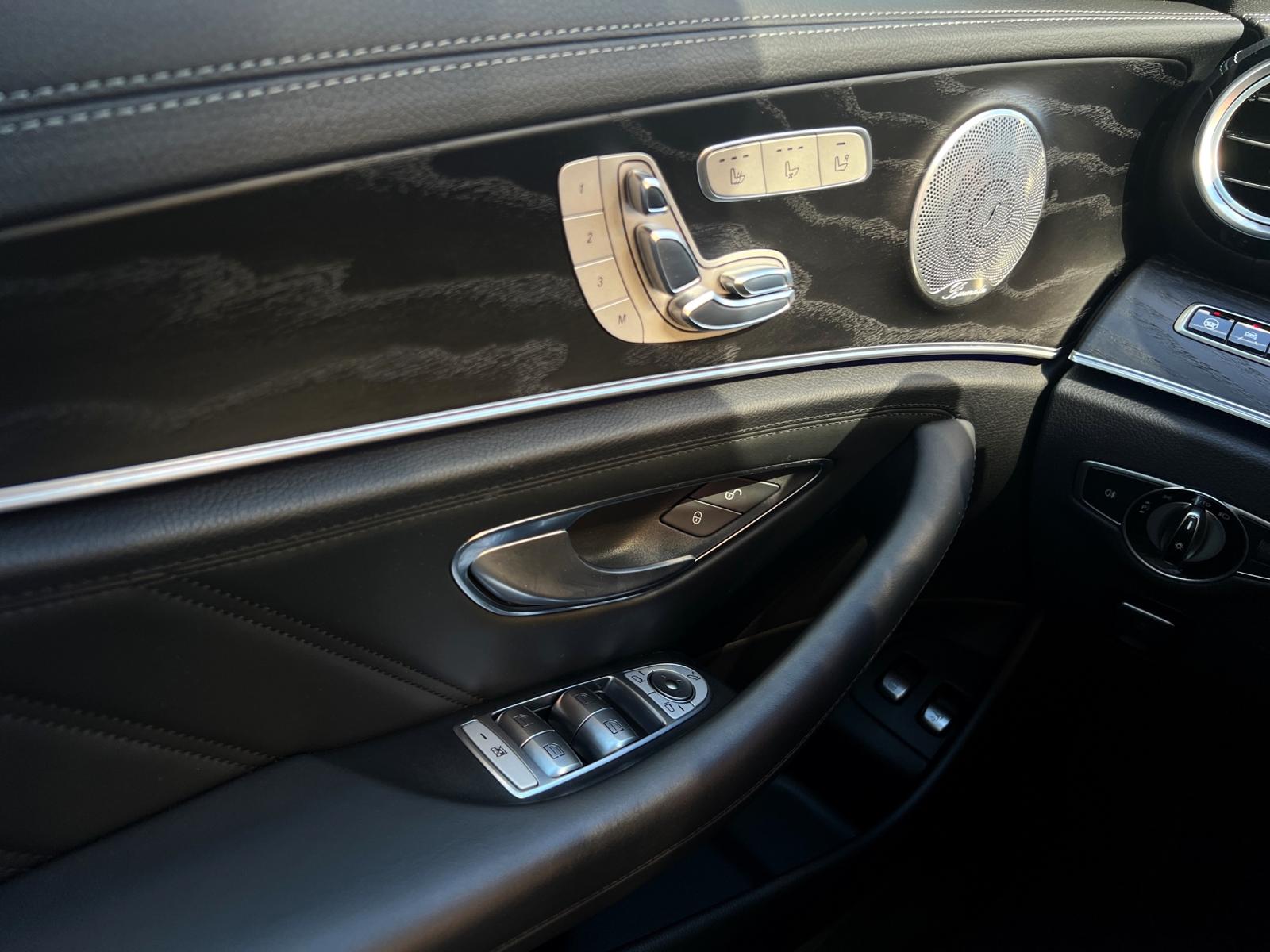 MERCEDES-BENZ E 43 AMG 4 Matic 9G-Tronic-image-24