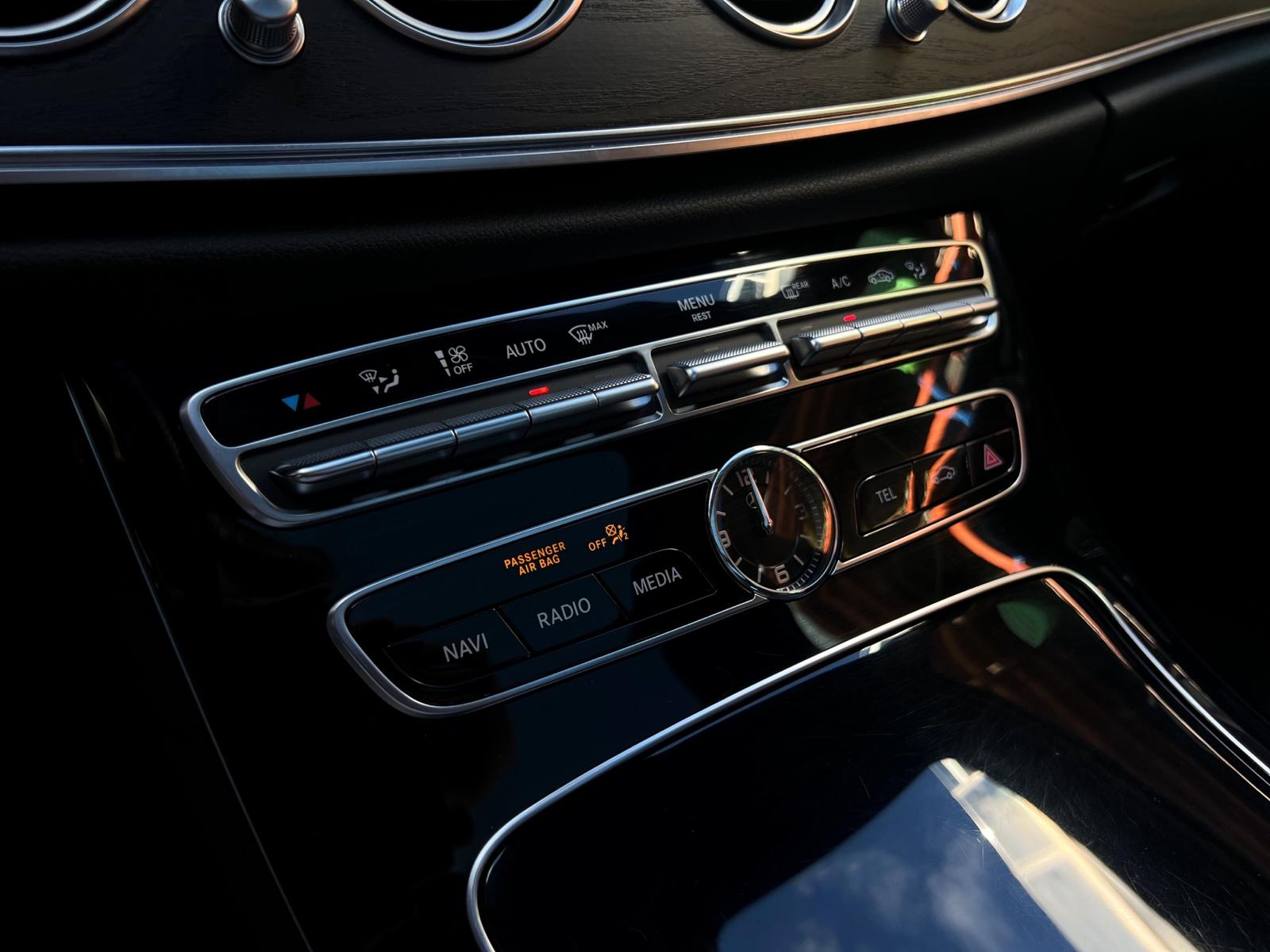 MERCEDES-BENZ E 43 AMG 4 Matic 9G-Tronic-image-19