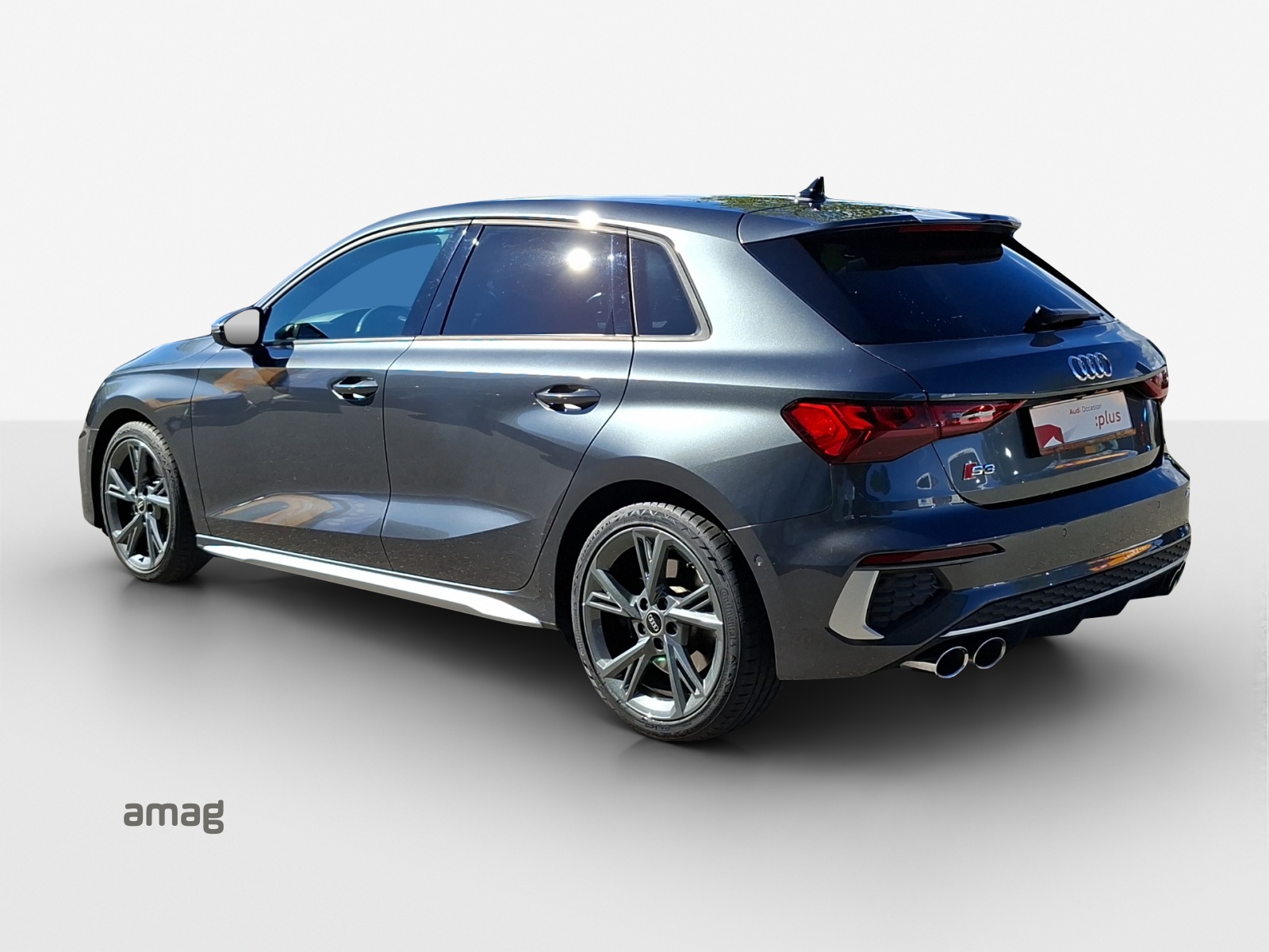 AUDI S3 Sportback 2.0 TFSI quattro S-tronic-image-2