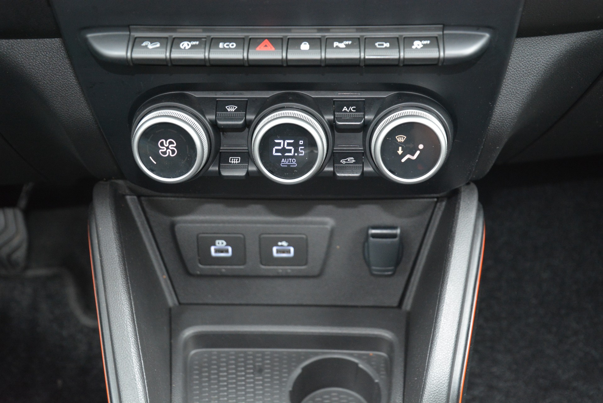 DACIA Duster TCe 150 Extreme 4x4-image-11