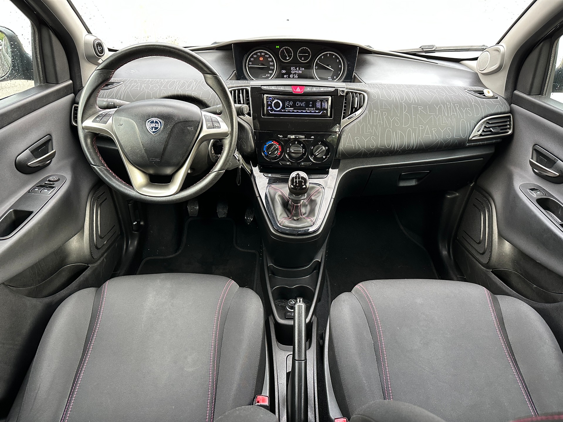 LANCIA Ypsilon 1.2 Gold-image-7