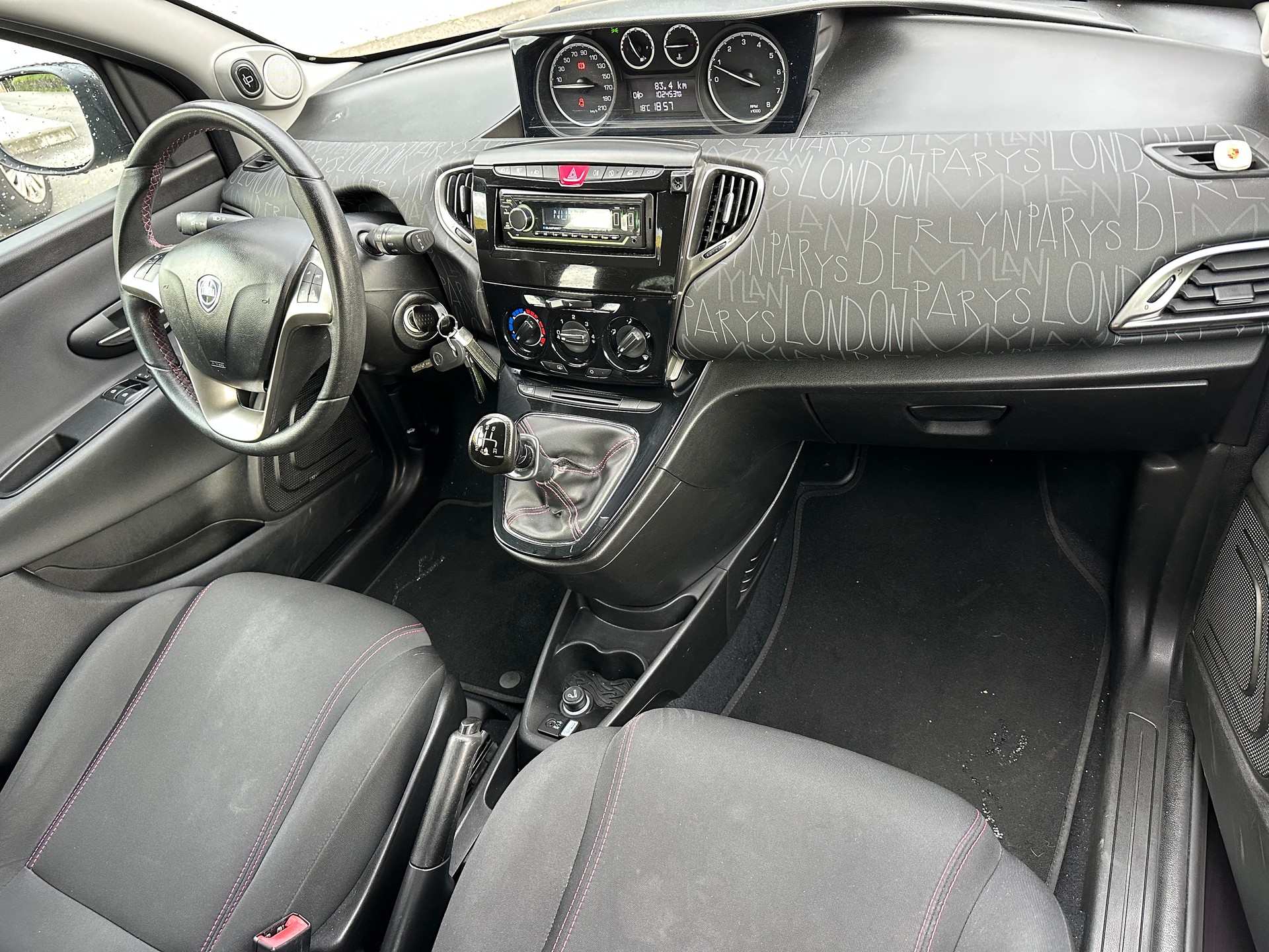 LANCIA Ypsilon 1.2 Gold-image-8