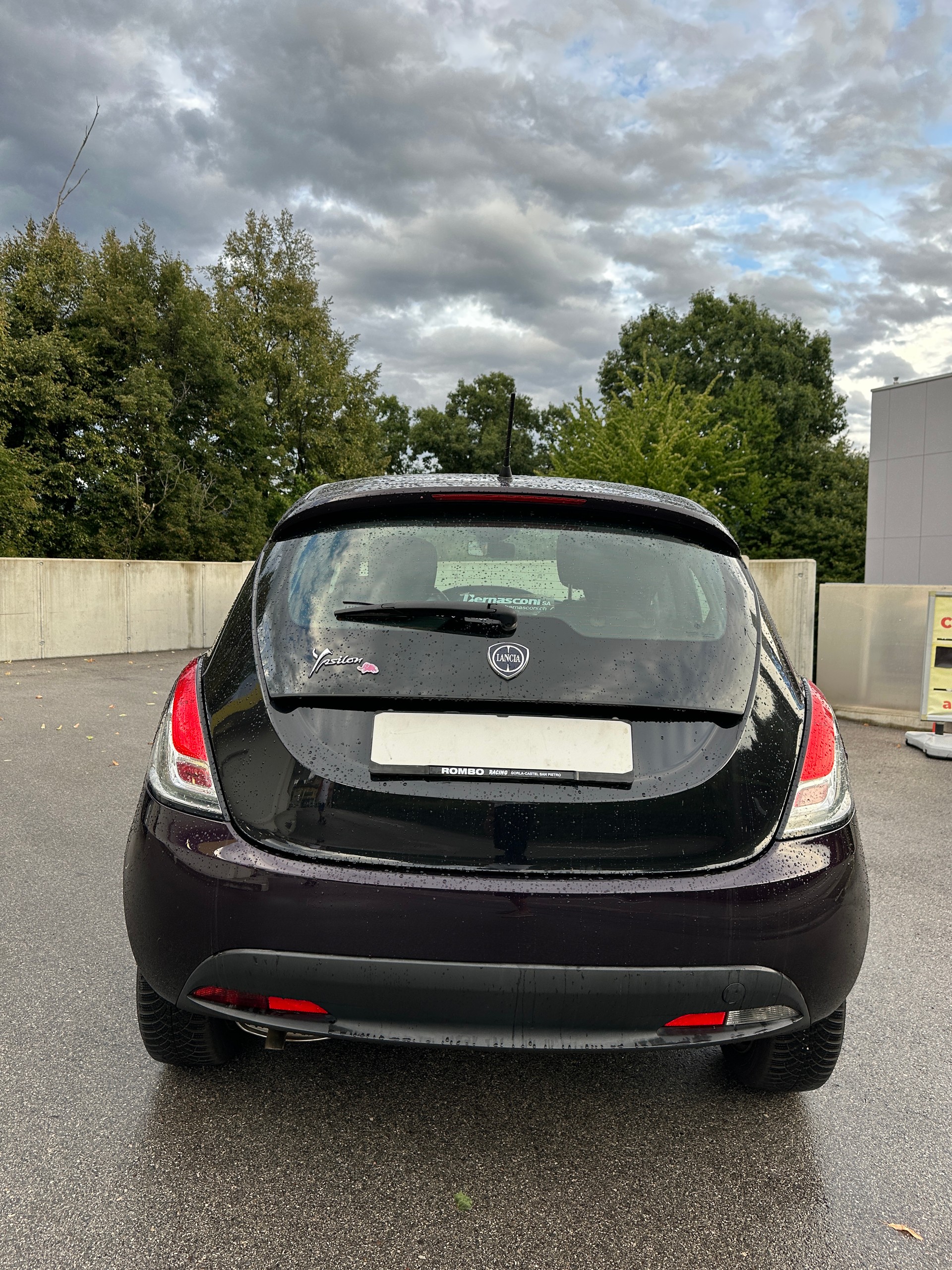 LANCIA Ypsilon 1.2 Gold-image-6