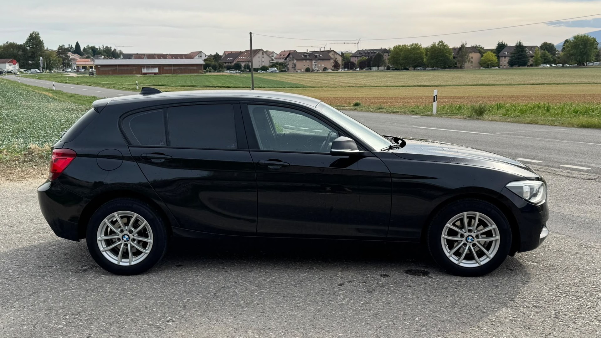 BMW 116i Steptronic-image-1