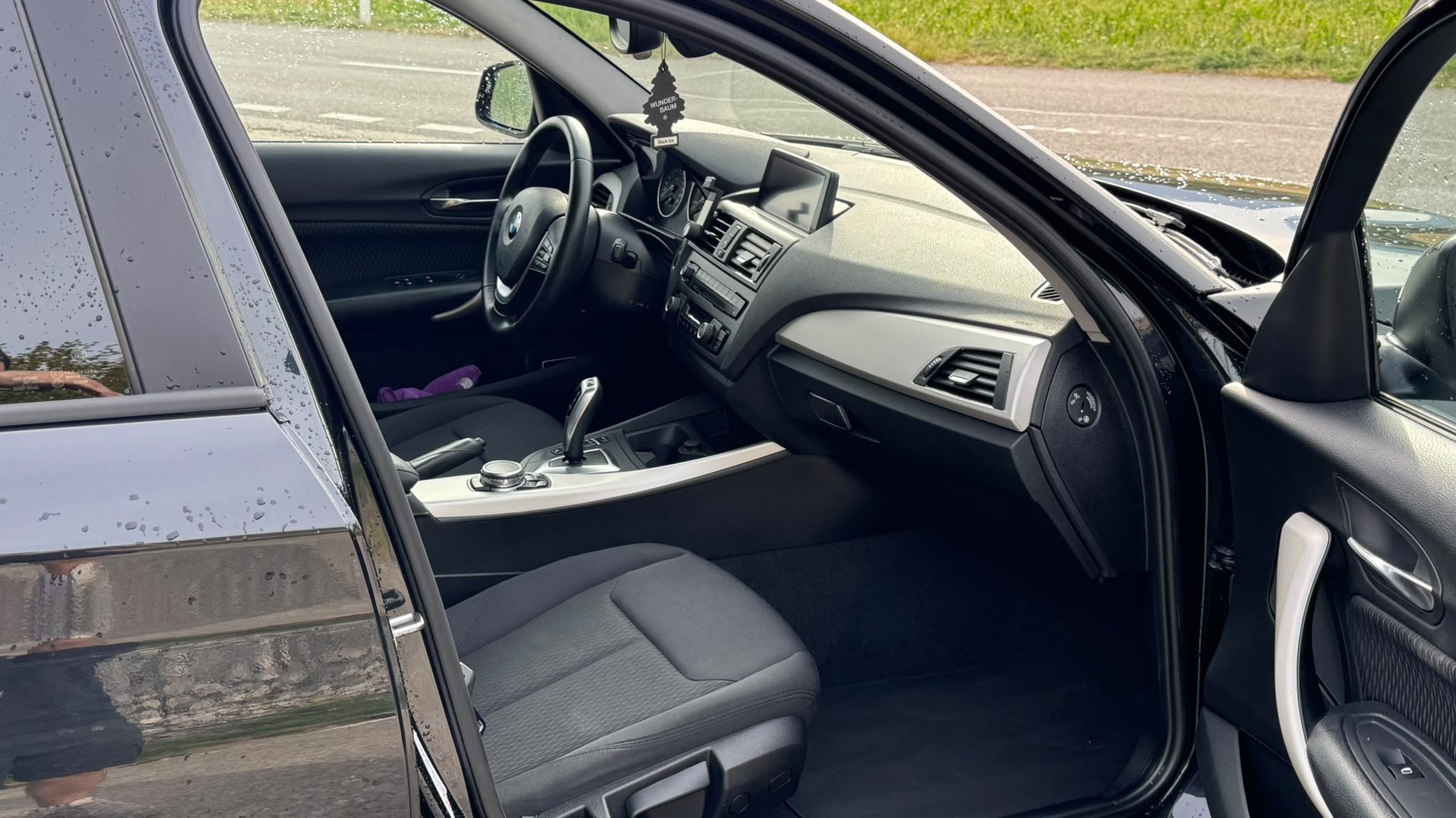 BMW 116i Steptronic-image-6