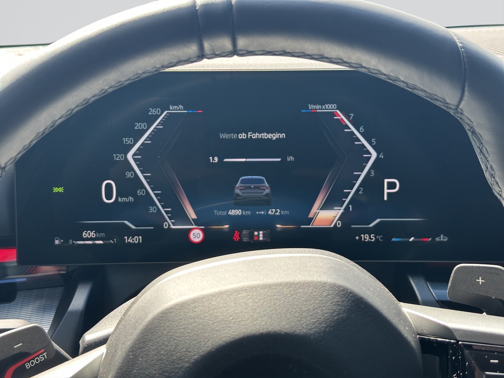 BMW 520i sDrive 48V Touring M Sport Steptronic Shadow Line-image-11