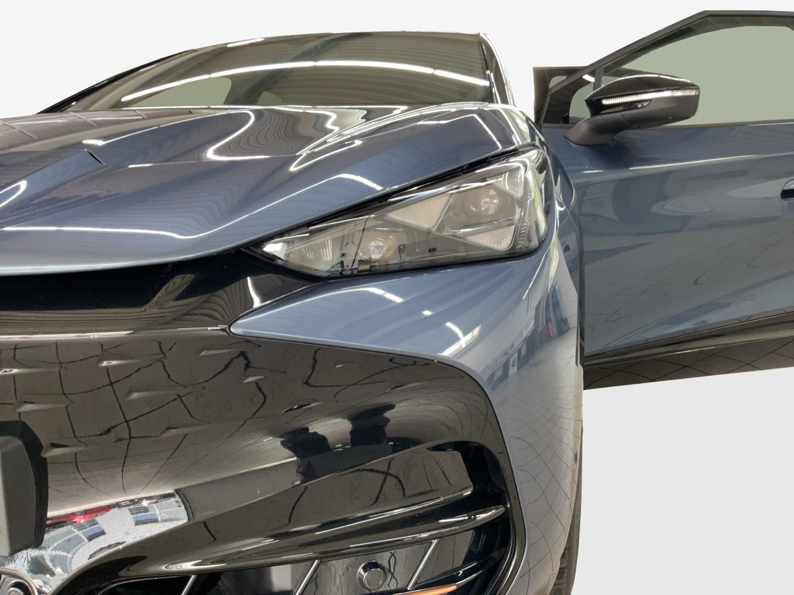 CUPRA Tavascan Type 10 77 kWh Extreme Prime Edition-image-15