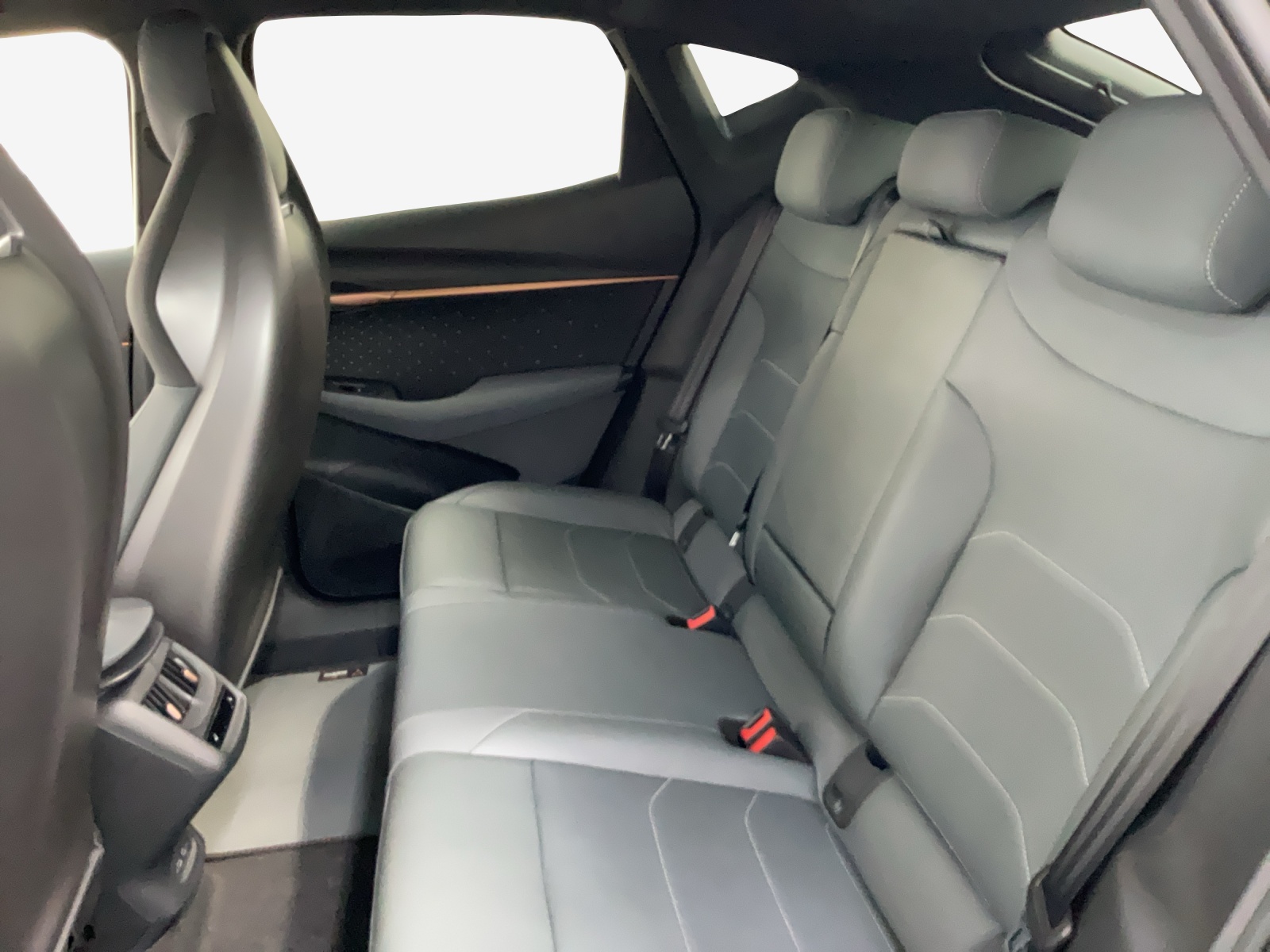 CUPRA Tavascan Type 10 77 kWh Extreme Prime Edition-image-11