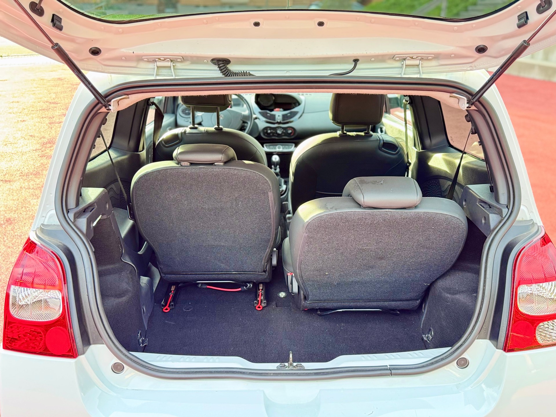 RENAULT Twingo 1.2 16V Dynamique-image-8