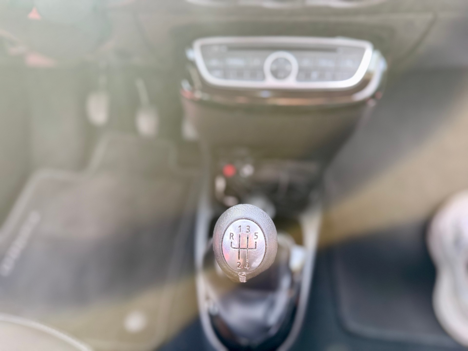 RENAULT Twingo 1.2 16V Dynamique-image-21