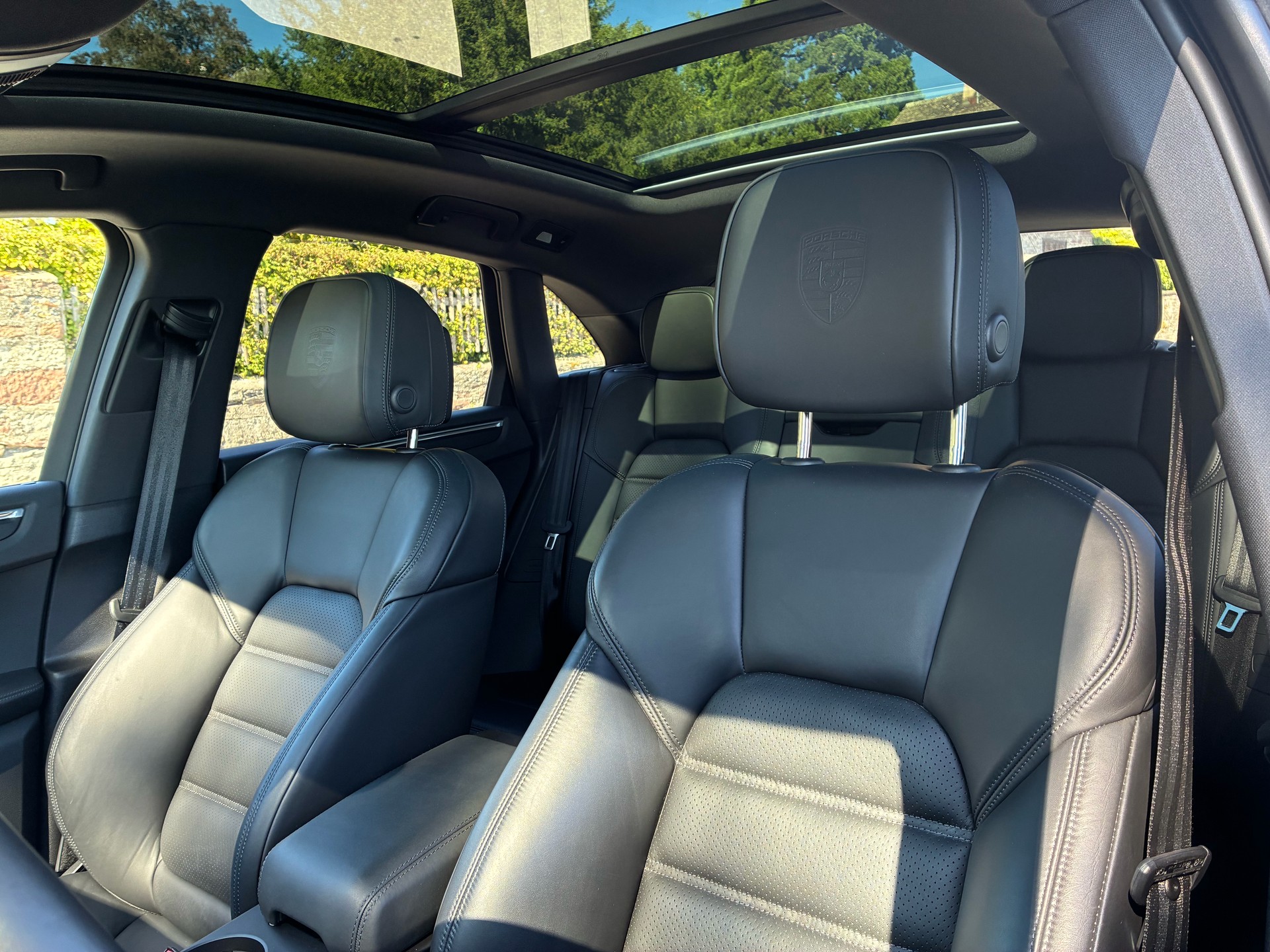 PORSCHE Macan T PDK-image-6