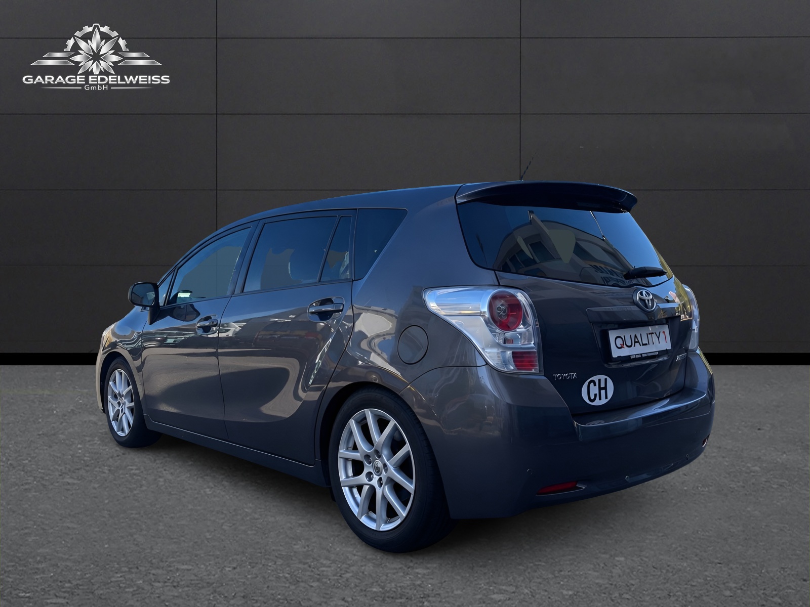 TOYOTA Verso 1.8 Linea Luna Multidrive-image-2