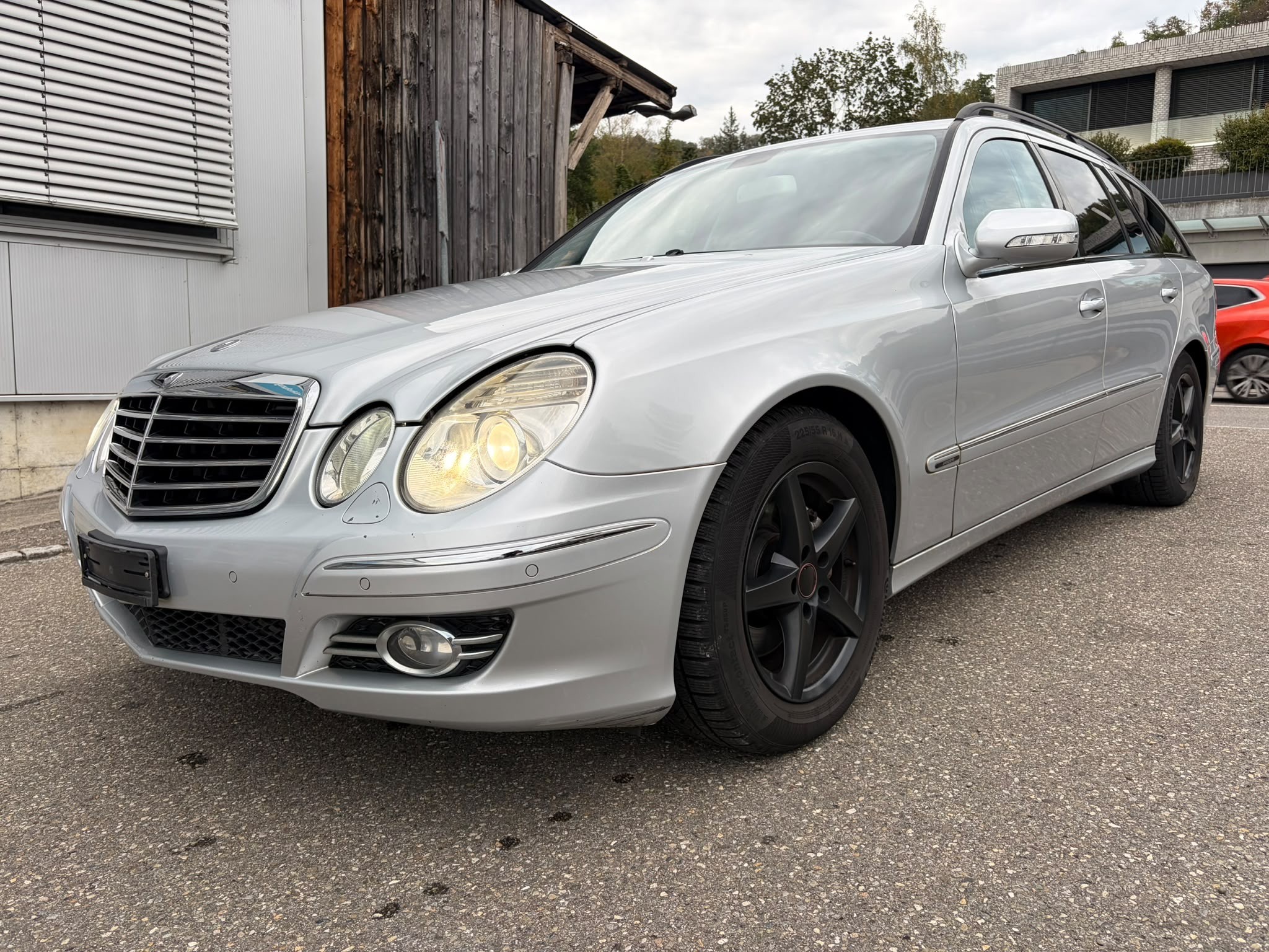 Car photo