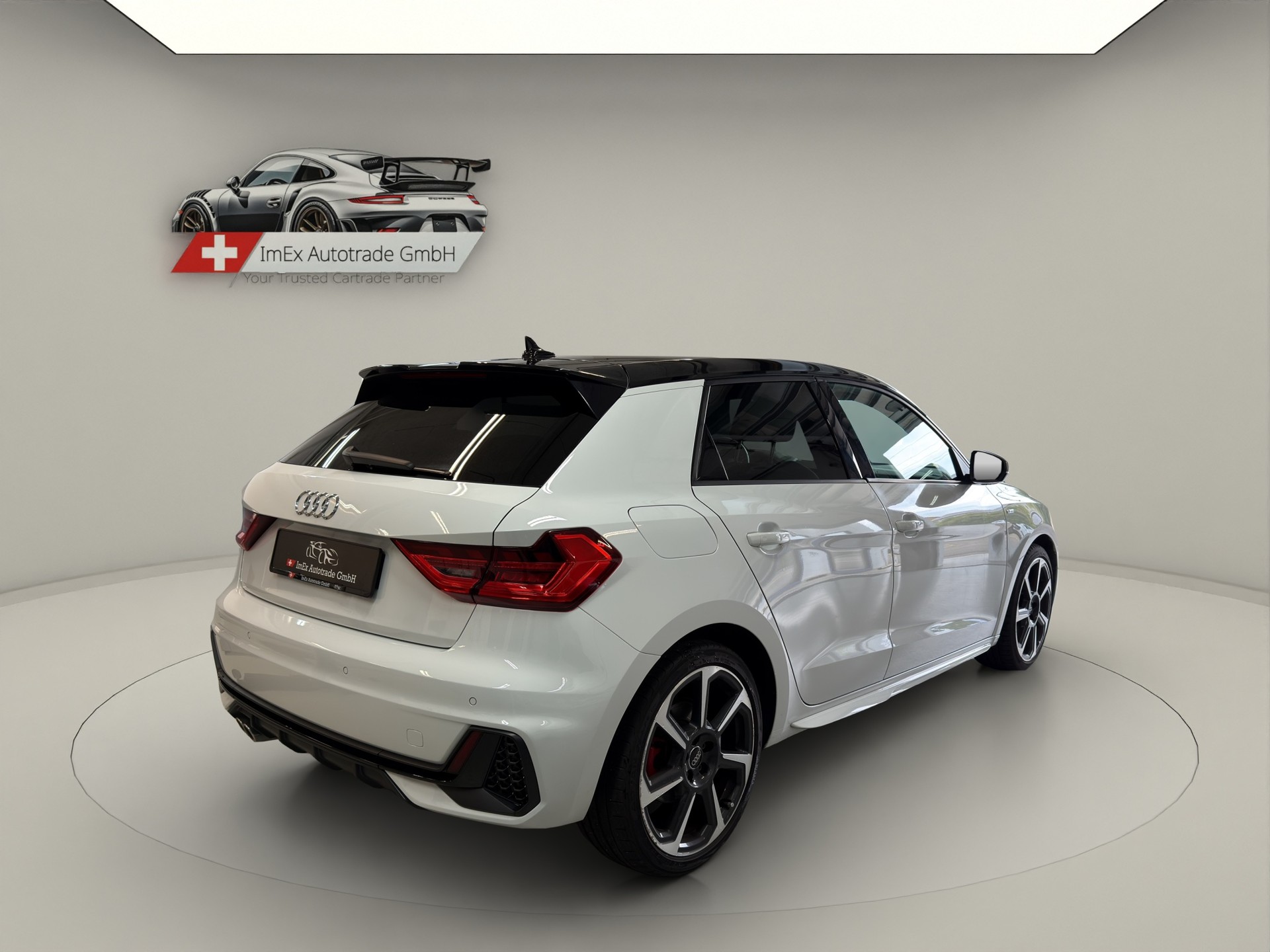 AUDI A1 Sportback 40 TFSI S Line S-tronic-image-3
