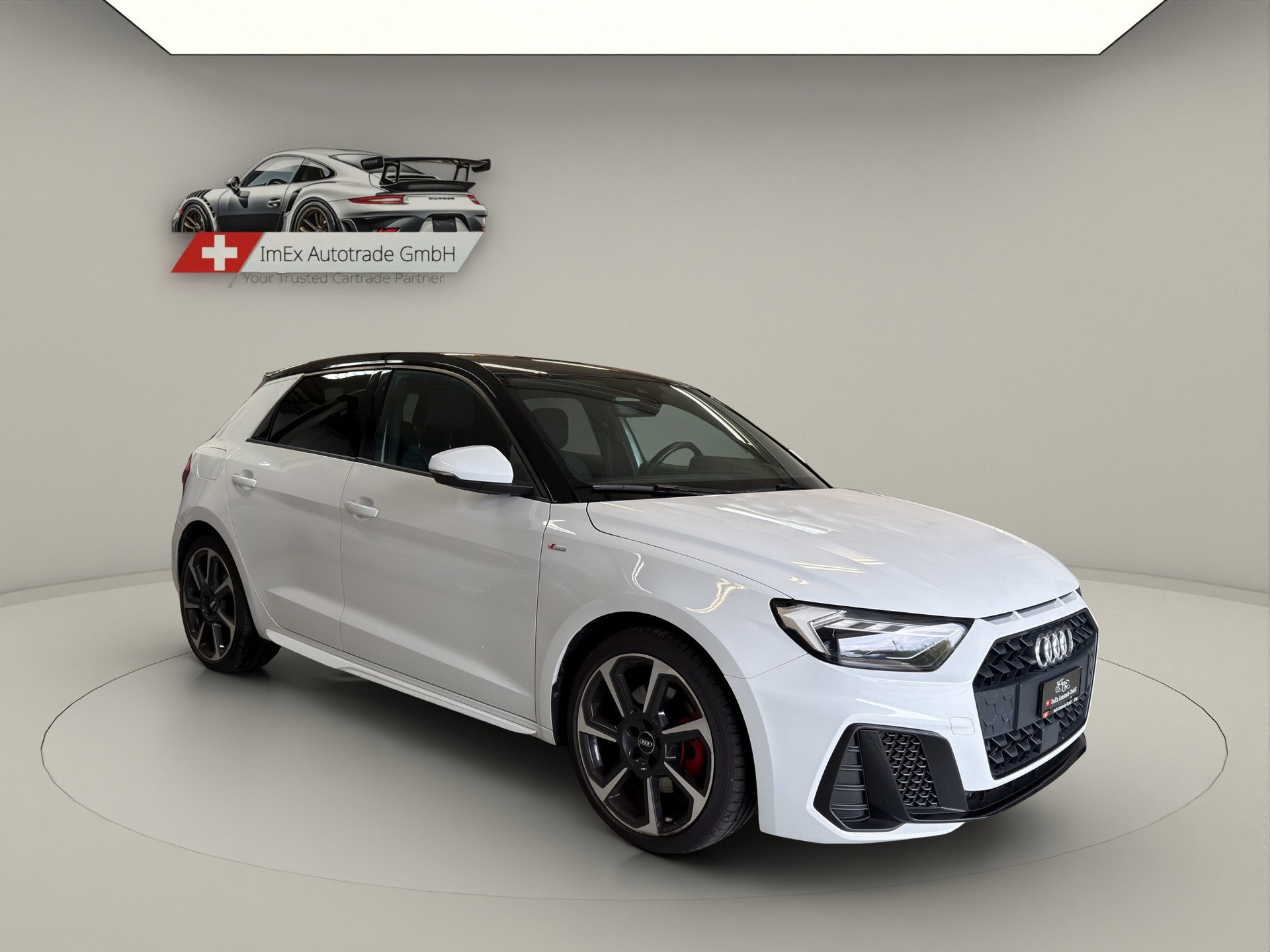 AUDI A1 Sportback 40 TFSI S Line S-tronic-image-4