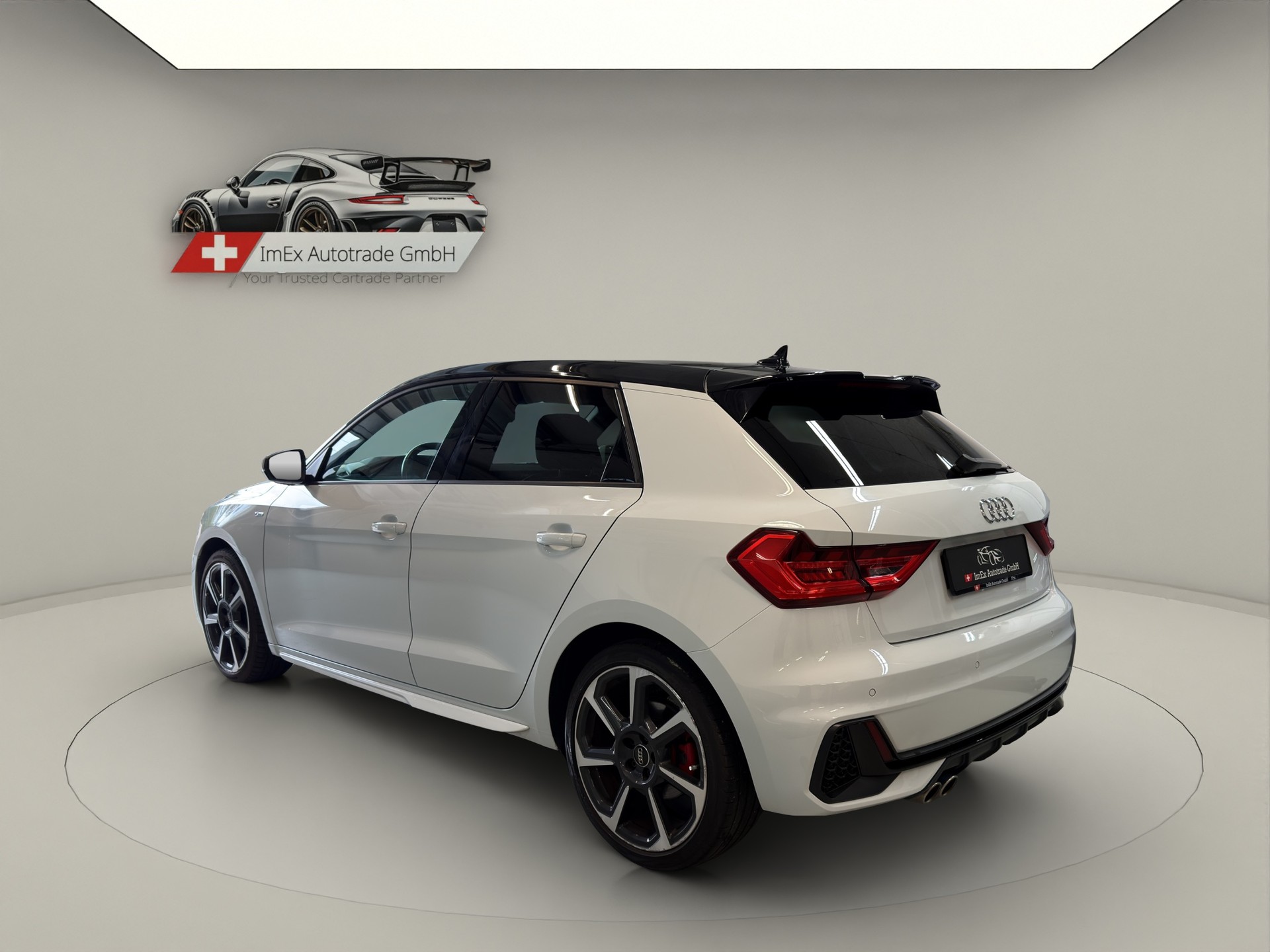 AUDI A1 Sportback 40 TFSI S Line S-tronic-image-1