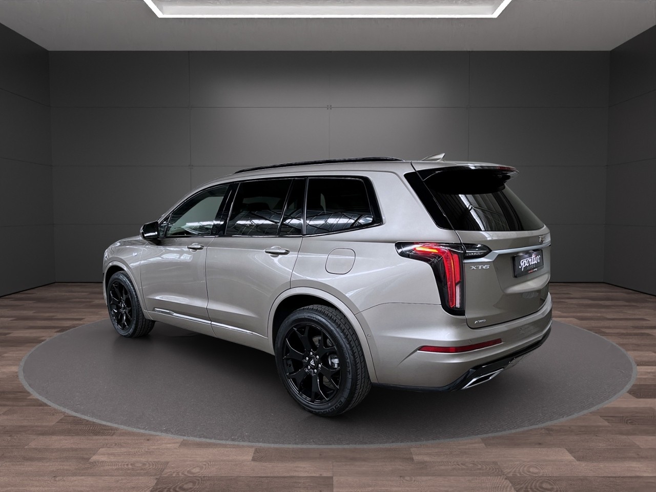 CADILLAC XT6-image-3