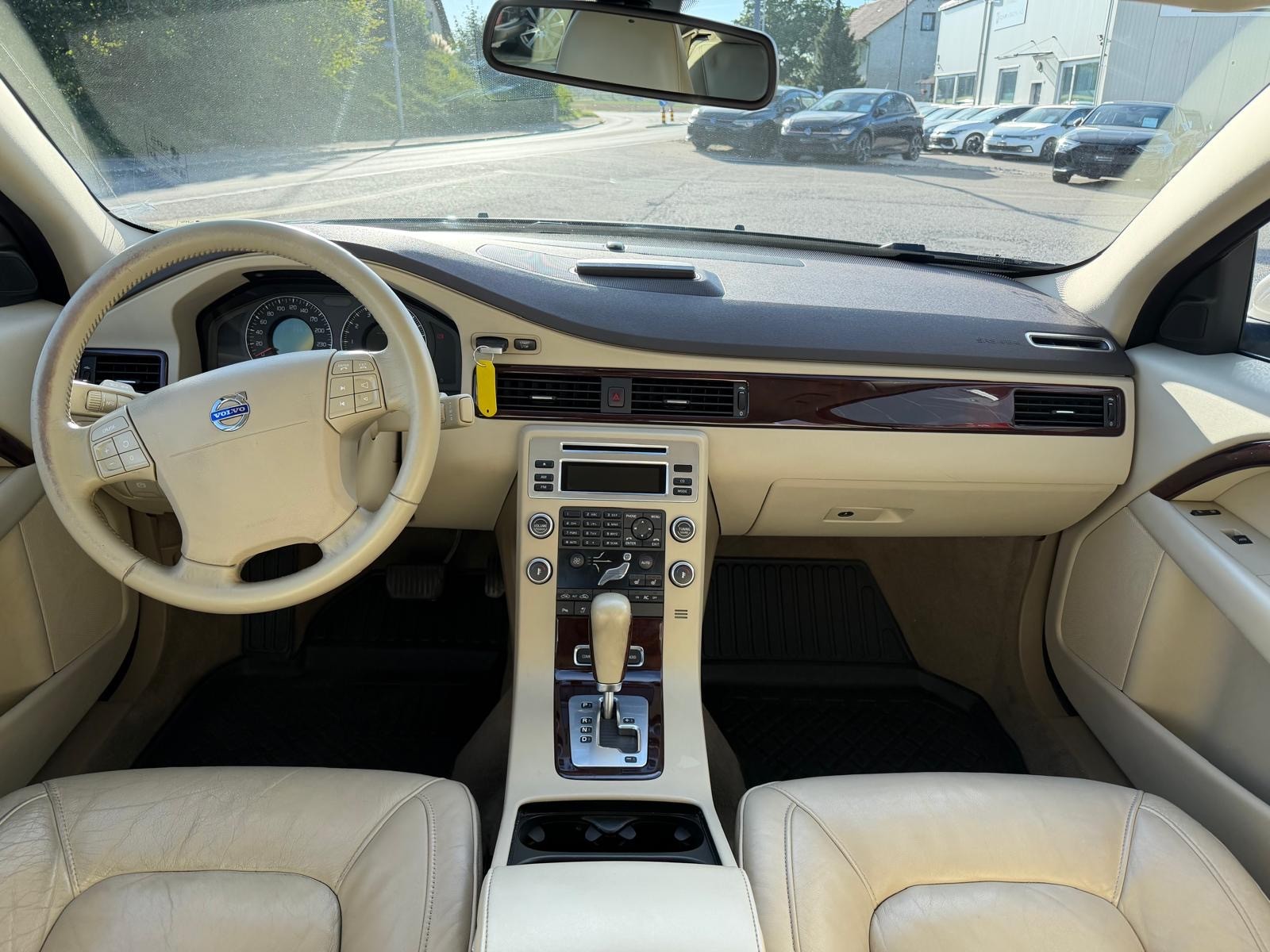 VOLVO S80 3.2 AWD Summum Geartronic-image-8