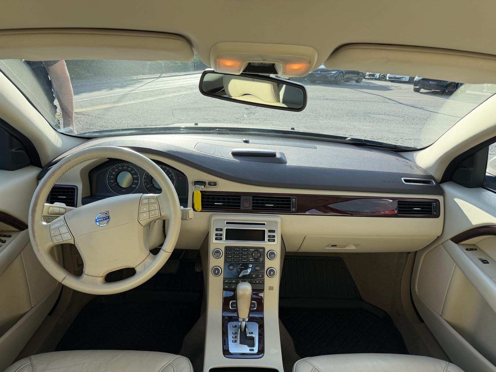 VOLVO S80 3.2 AWD Summum Geartronic-image-4
