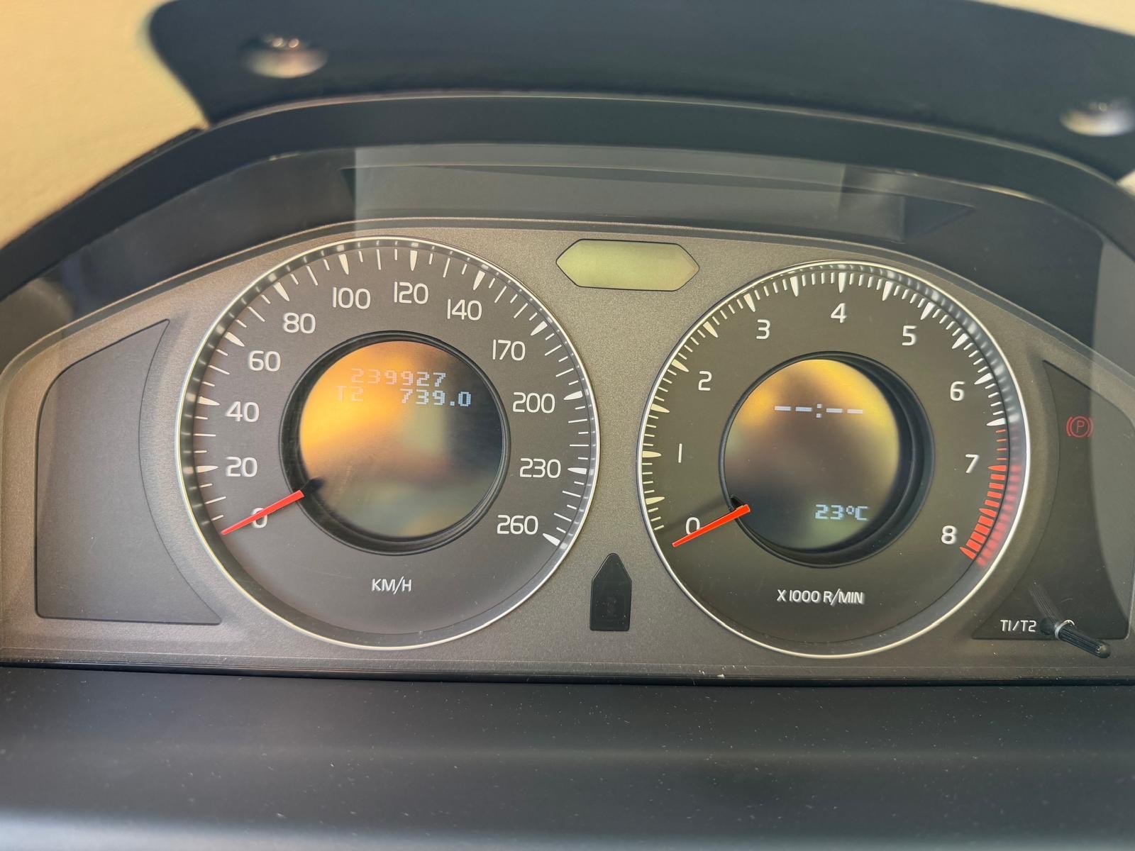 VOLVO S80 3.2 AWD Summum Geartronic-image-10
