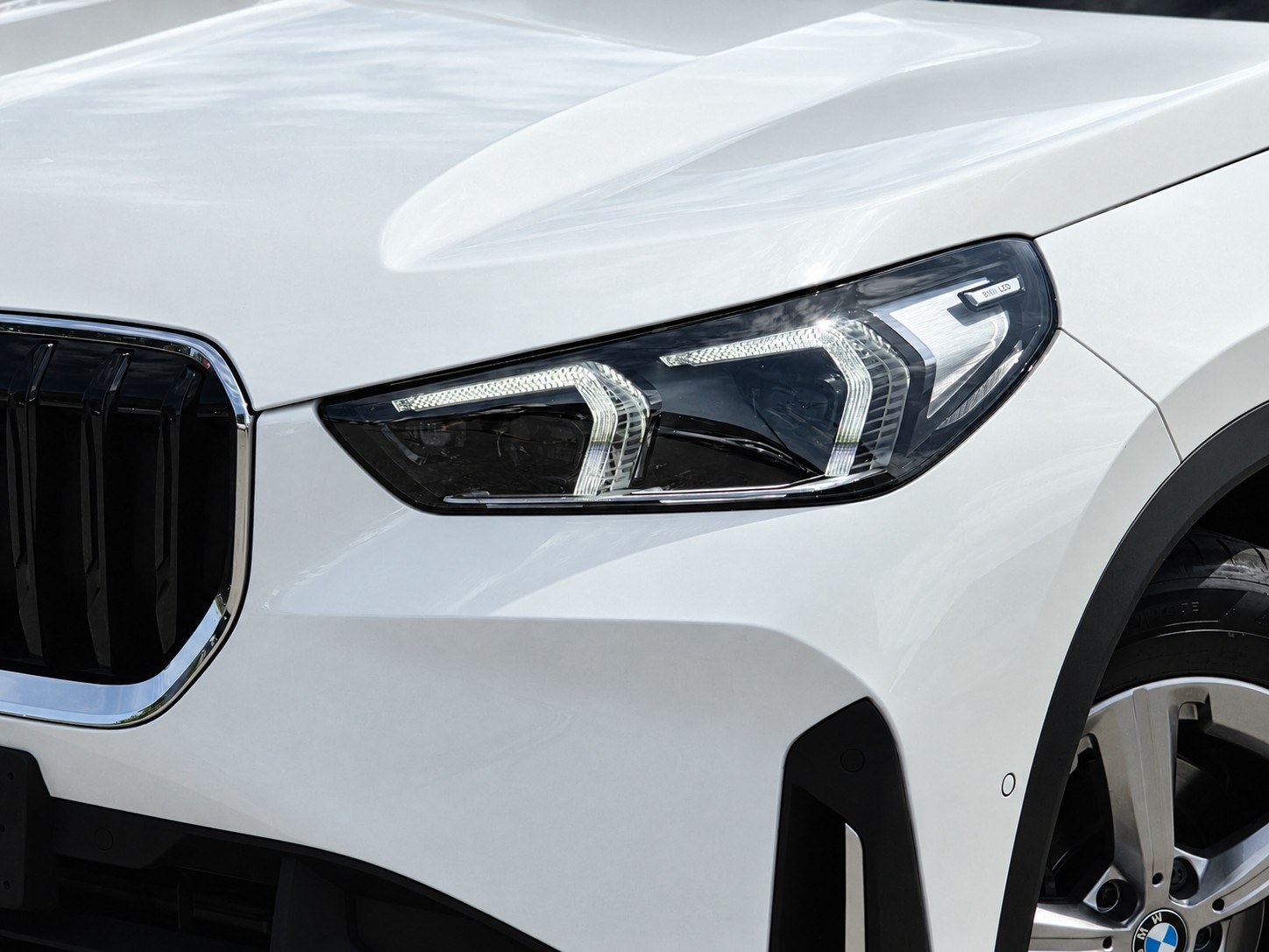BMW X1 xDrive20d 48V | 2023 | 4x4 | Top Ausstattung inkl. AHK | CH-Fahrzeug |-image-3