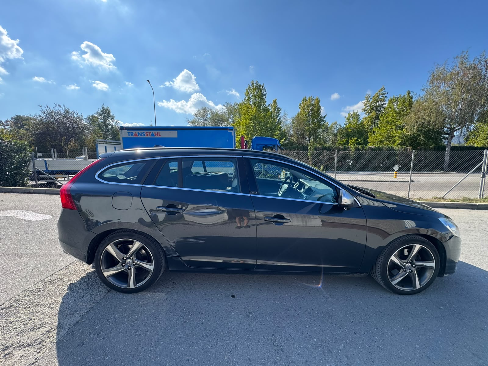 VOLVO V60 T5 R-Design 240 PS-image-5