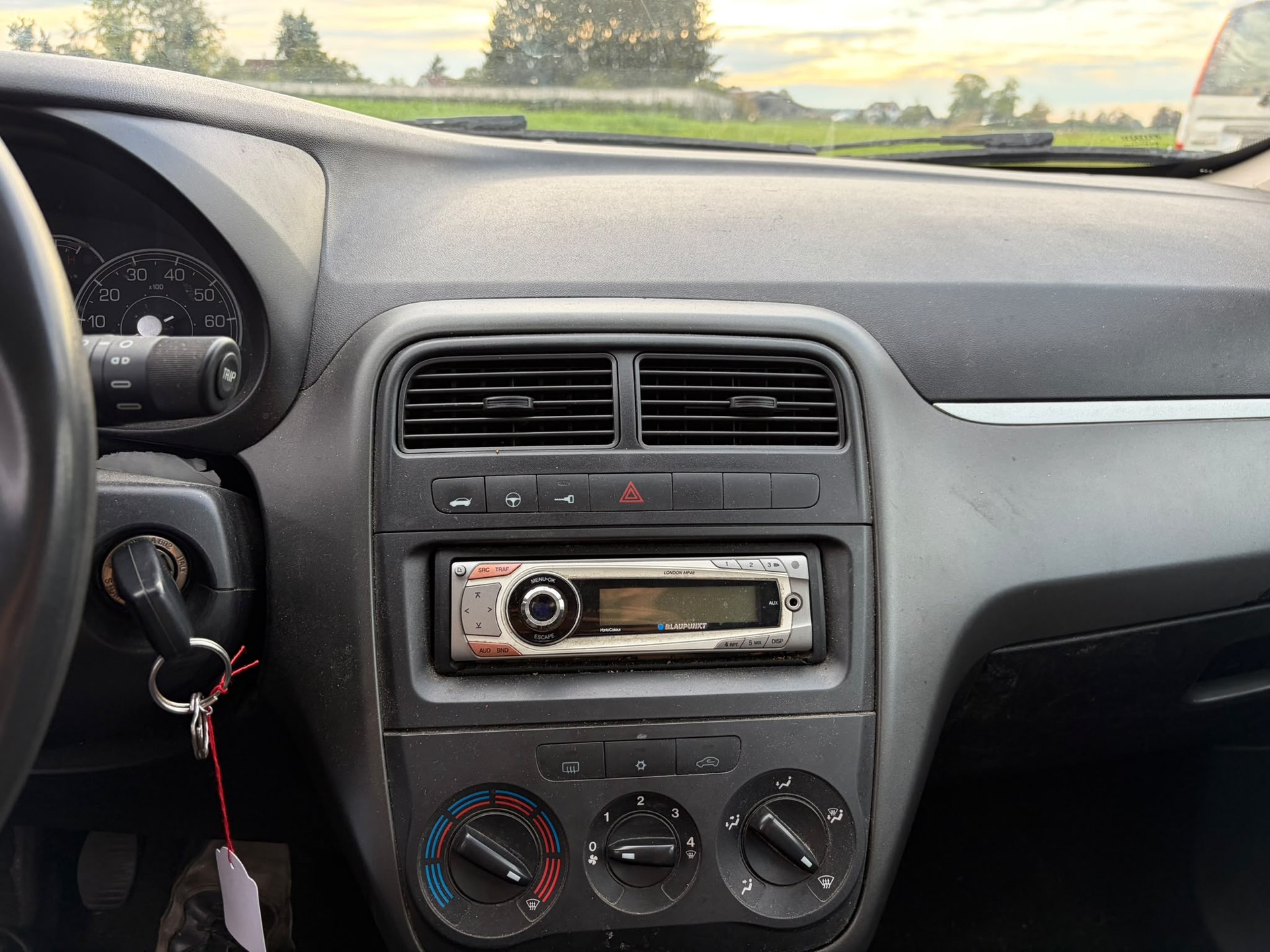 FIAT Punto 1.4 360°-image-10