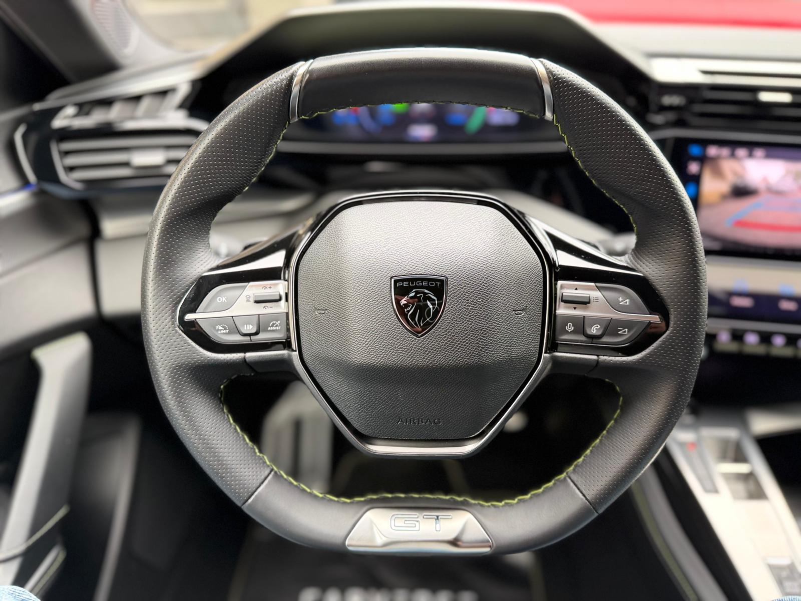 PEUGEOT 308 1.6 PHEV 180 GT-image-9
