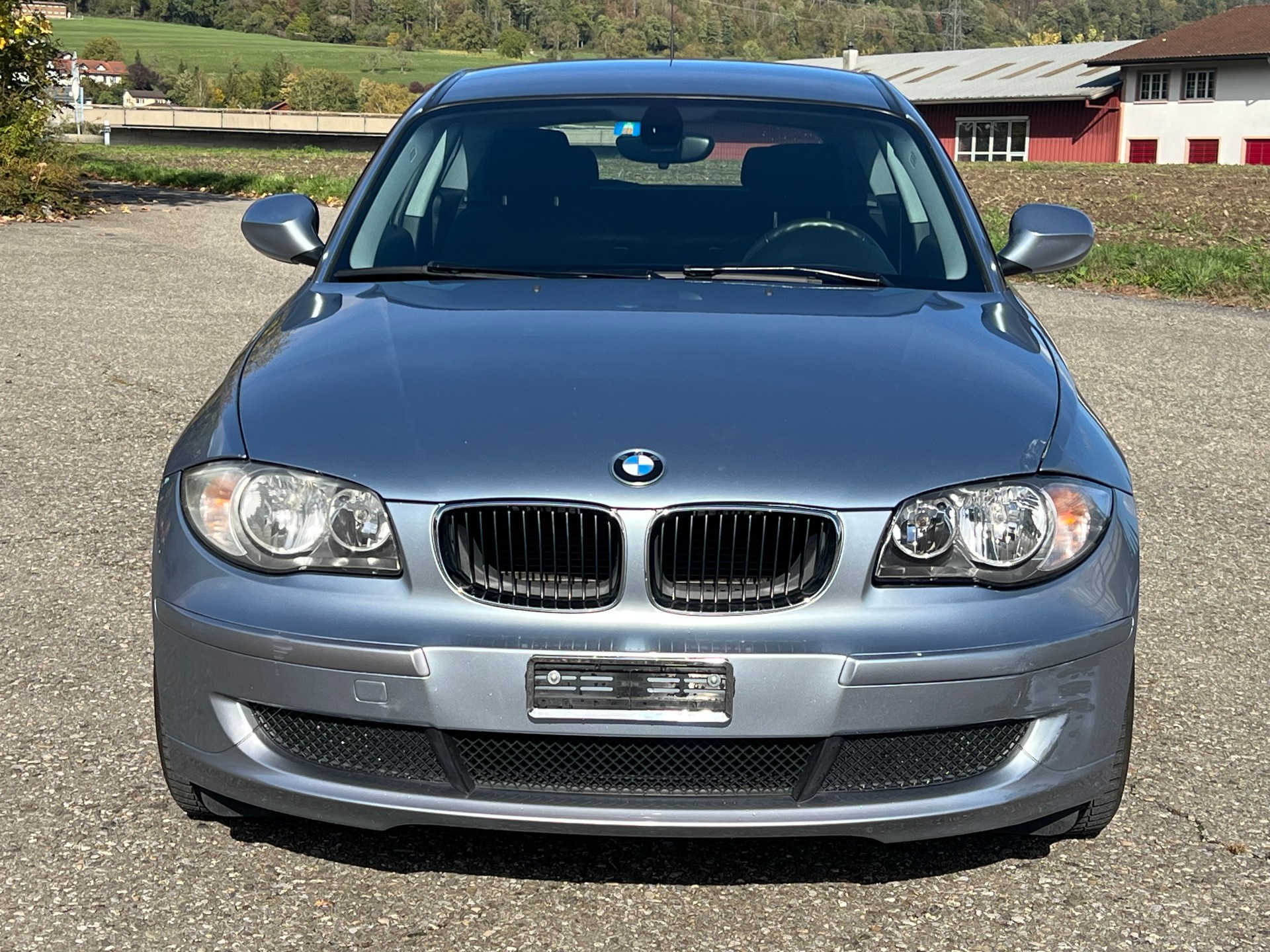 BMW 116i-image-1