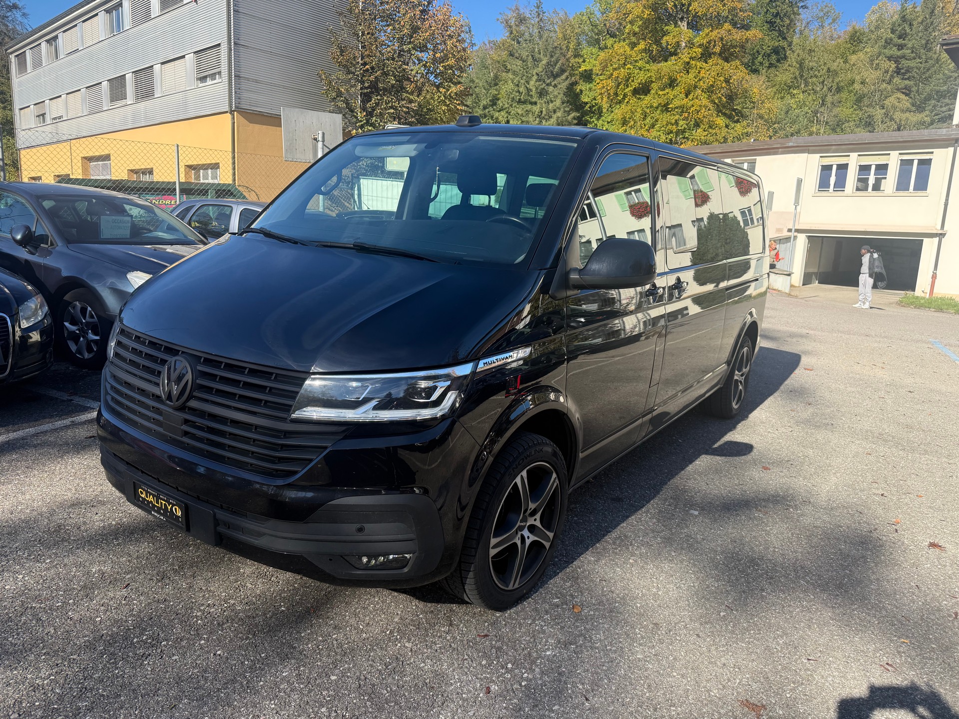 VW T6.1 Multivan 2.0 TDI Comfortline DSG LWB-image-1