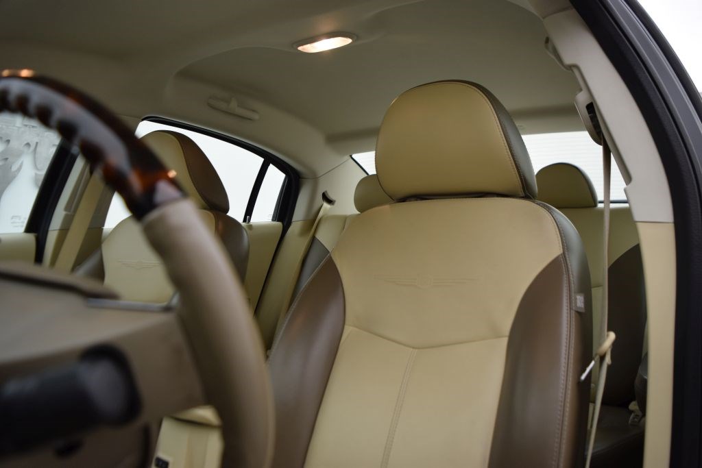 CHRYSLER Sebring 2.7 LTD V6-image-7