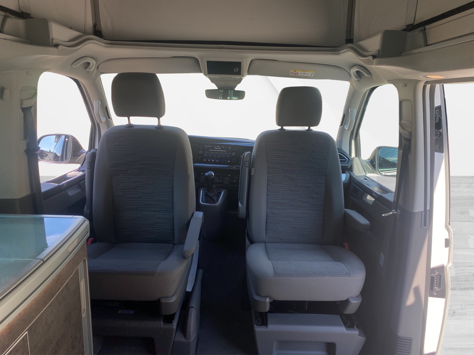 VW T6.1 California 2.0 Bi-TDI Ocean Edition Liberty 4Motion-image-15